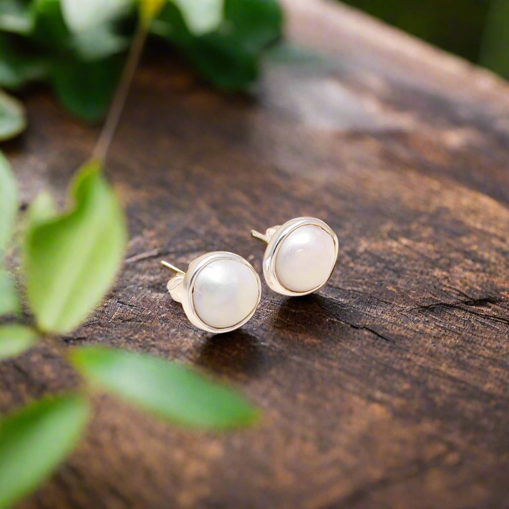 92.5 Silver White Pearl Stud Earrings