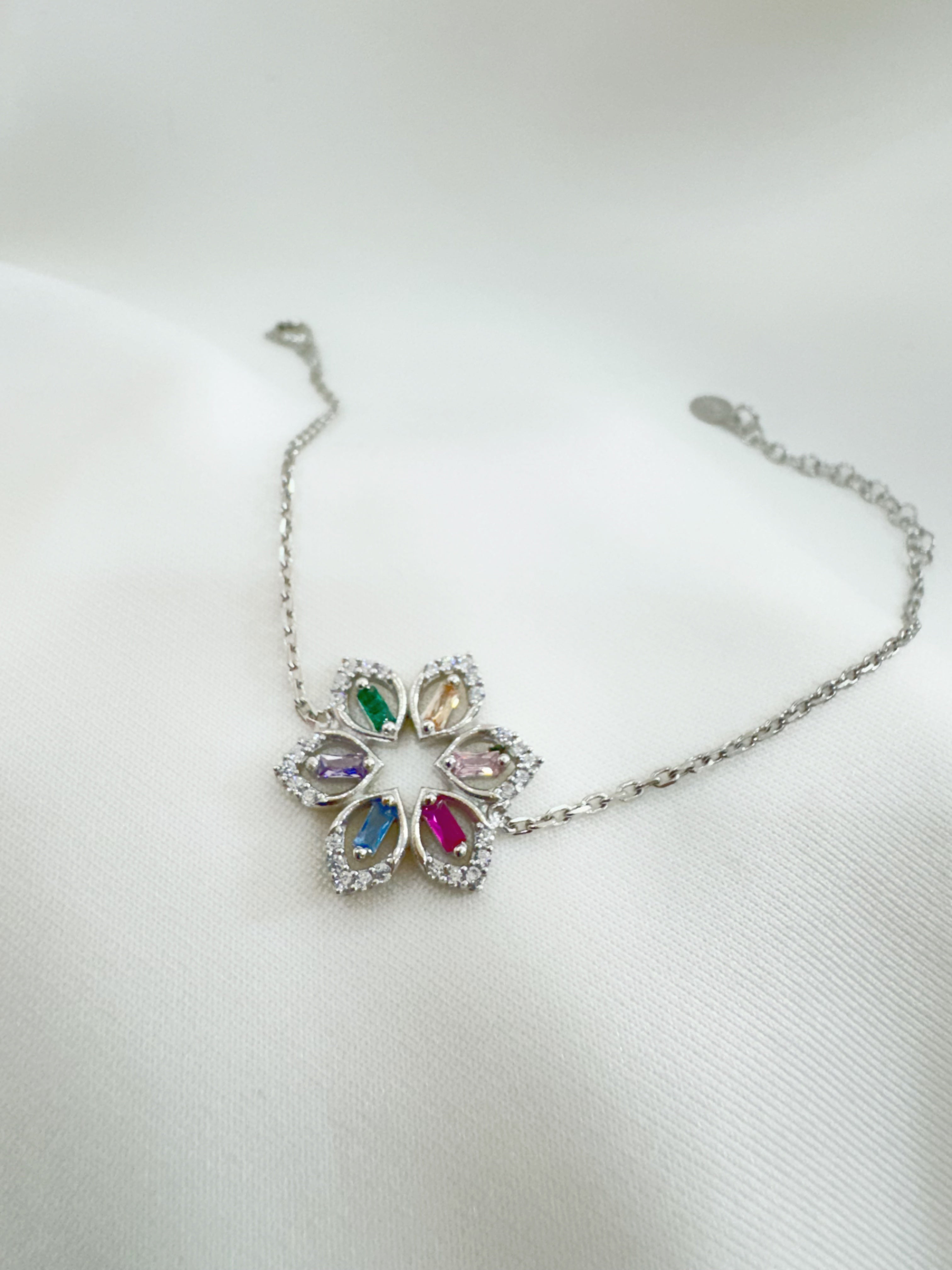 Eira Navya – Minimalistic 92.5 Silver Multicolor Petal Bracelet