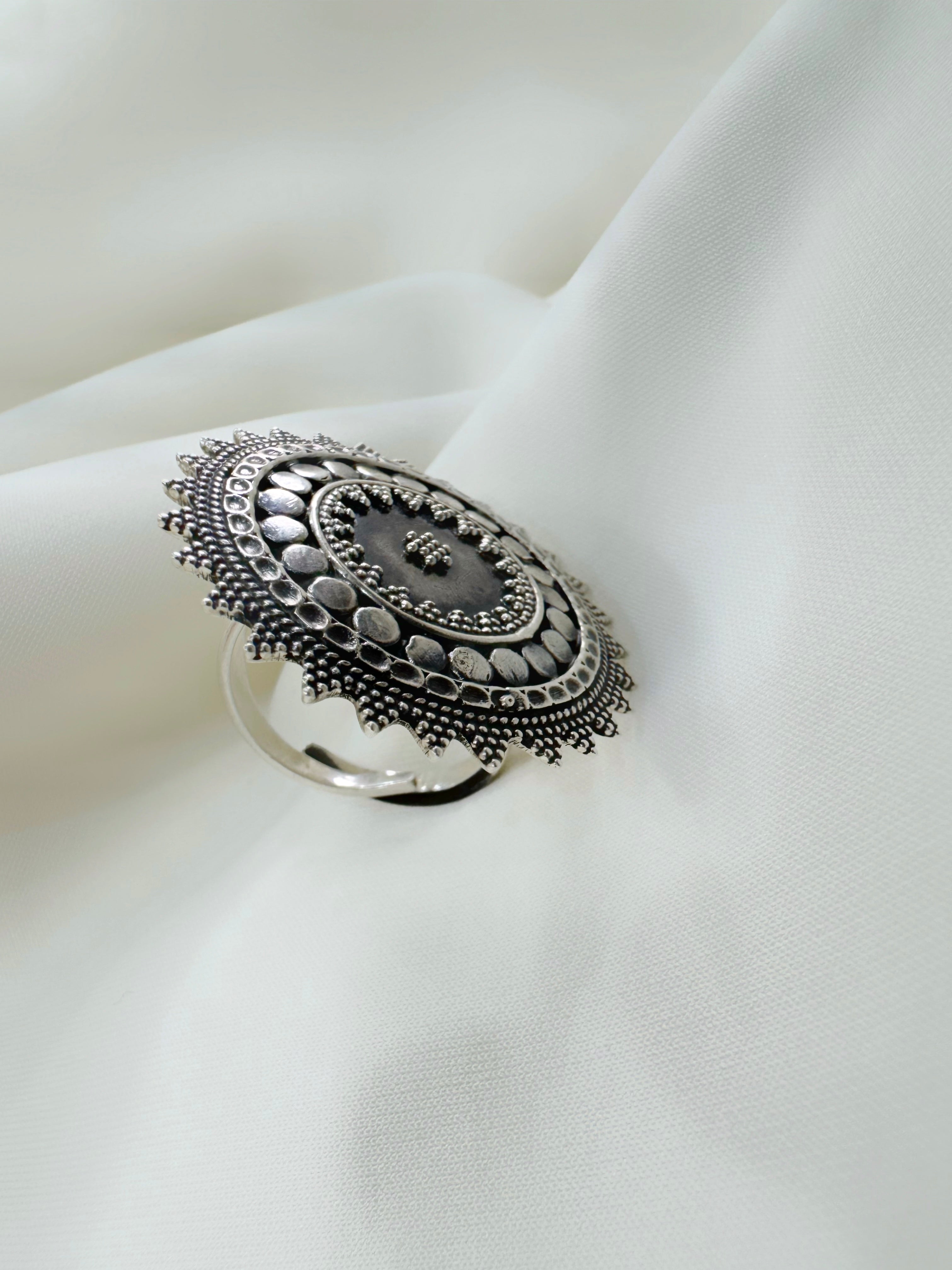 Mehrunisa Mandala 92.5 Silver Adjustable Ring