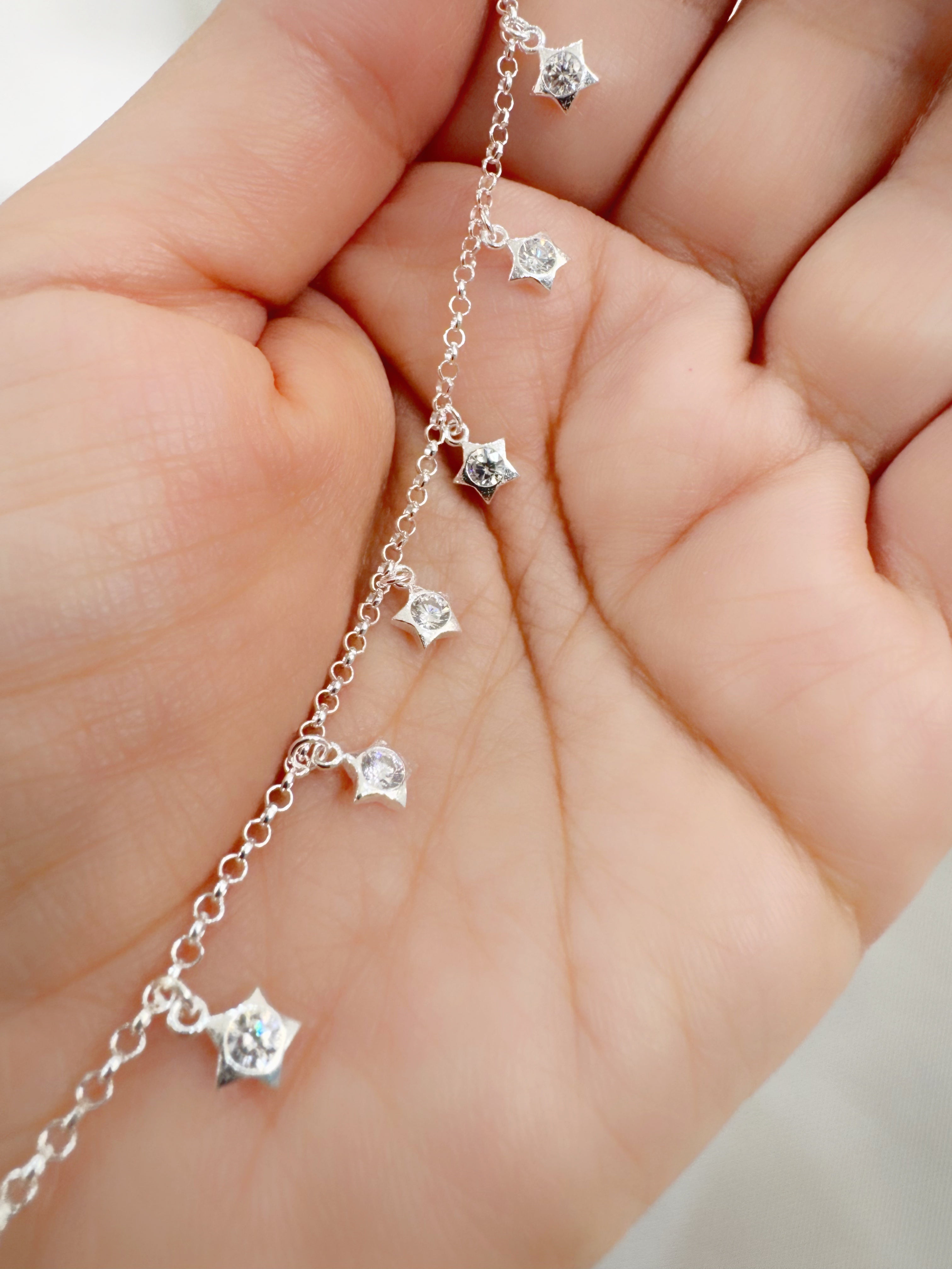 Eira Tara – Minimalistic 92.5 Silver Dangling Star Chain Bracelet