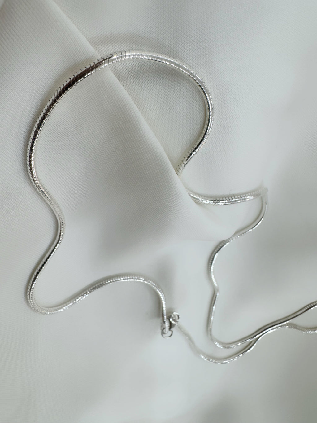 Neysa 92.5 Silver Snake Chain