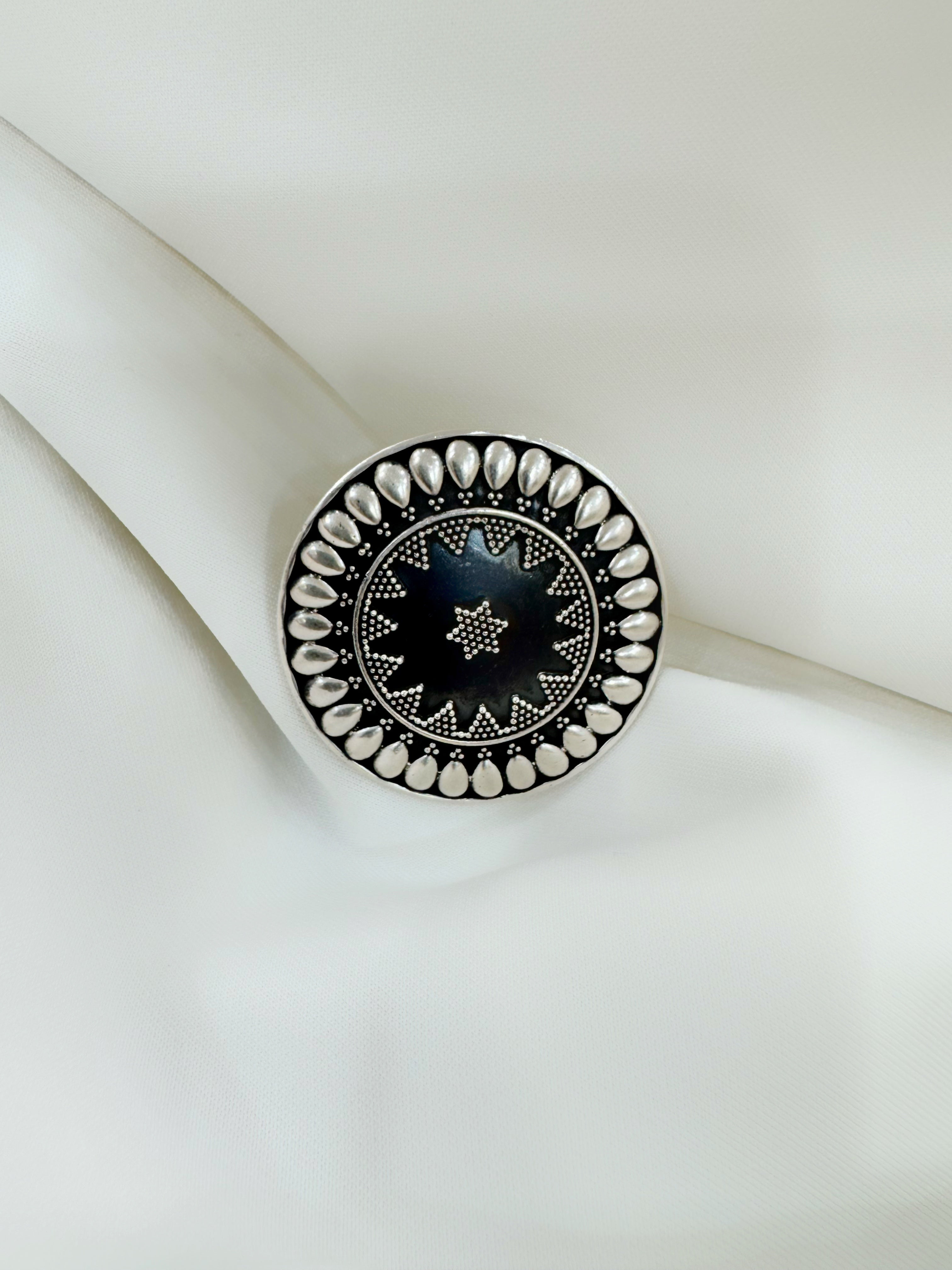 Naaz Teardrop Mandala 92.5 Silver Adjustable Ring