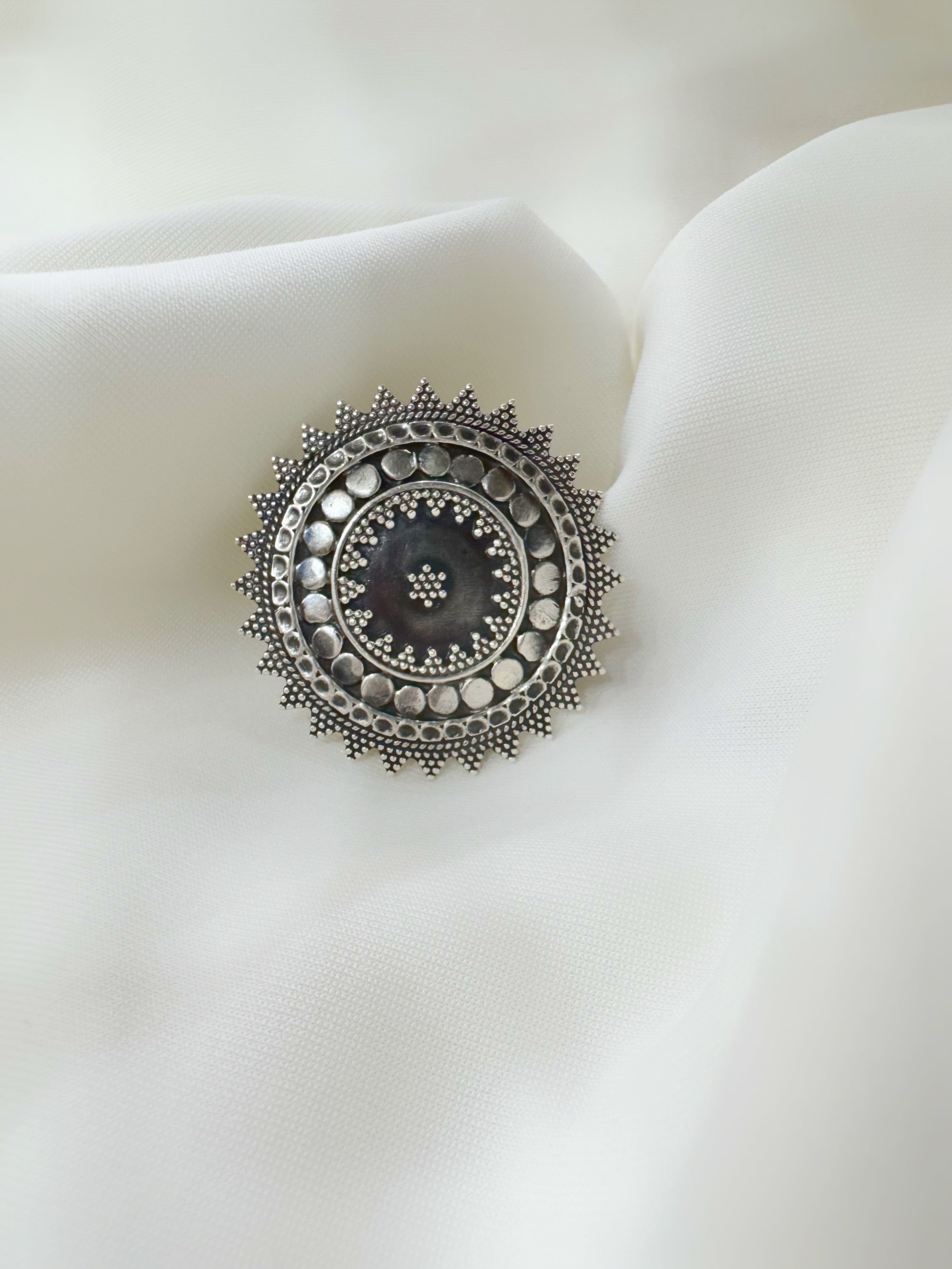 Mehrunisa Mandala 92.5 Silver Adjustable Ring
