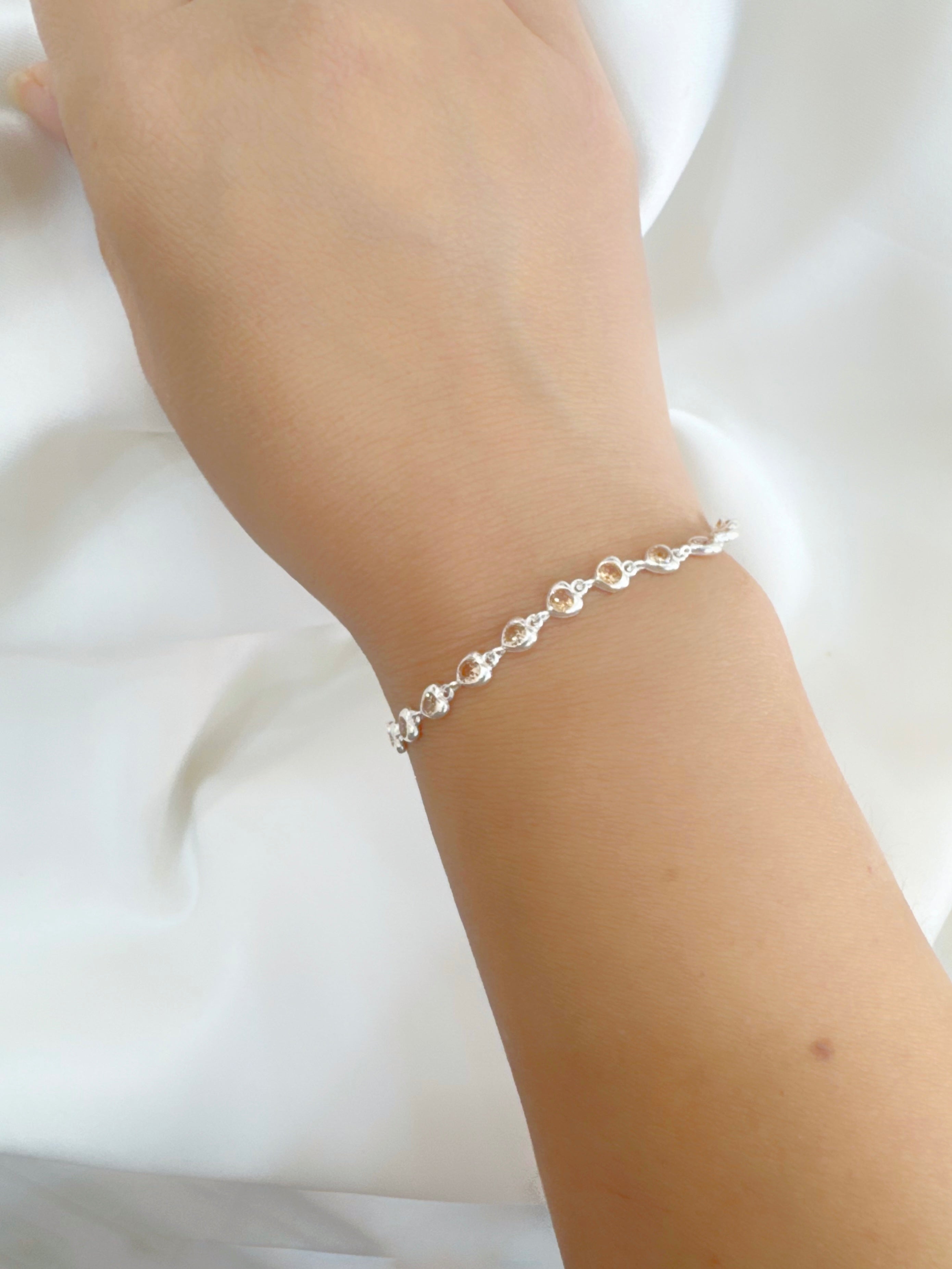 Eira Sitara – 92.5 Silver CZ Heartstones Line Minimalistic Bracelet
