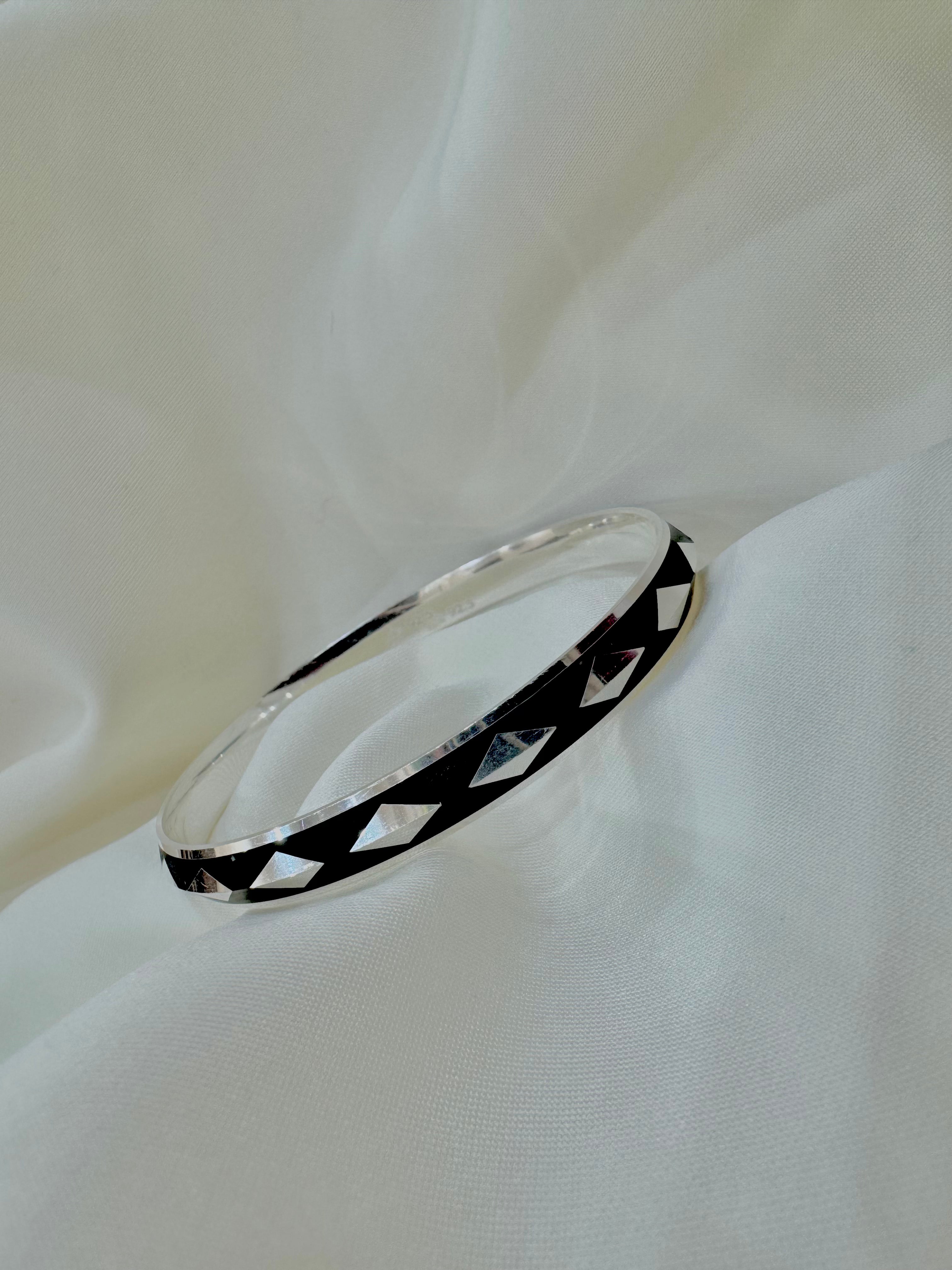 Viraasat – 92.5 Silver Men’s Kada