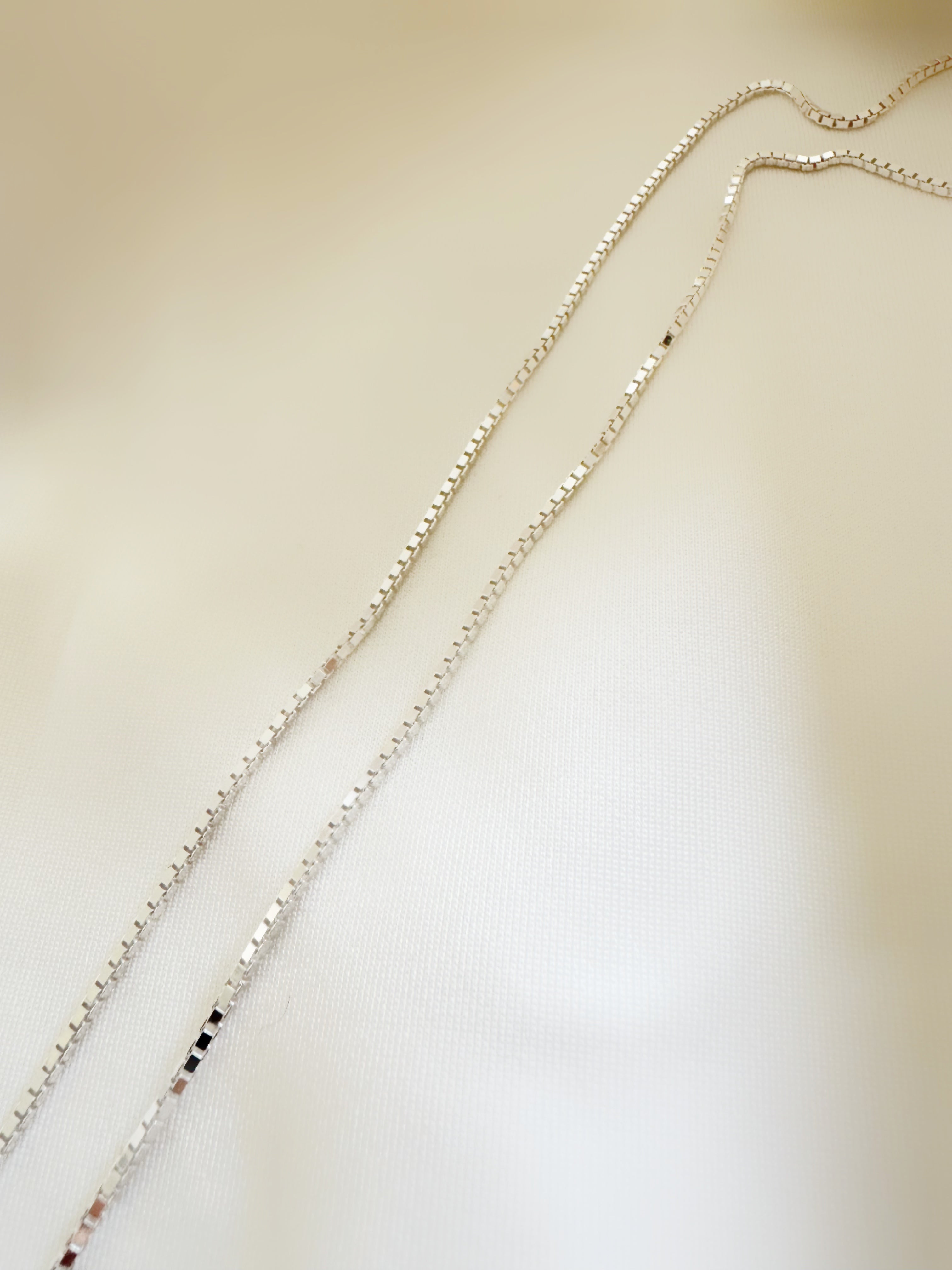 Whimsy Curve 92.5 Light Weight Anklet