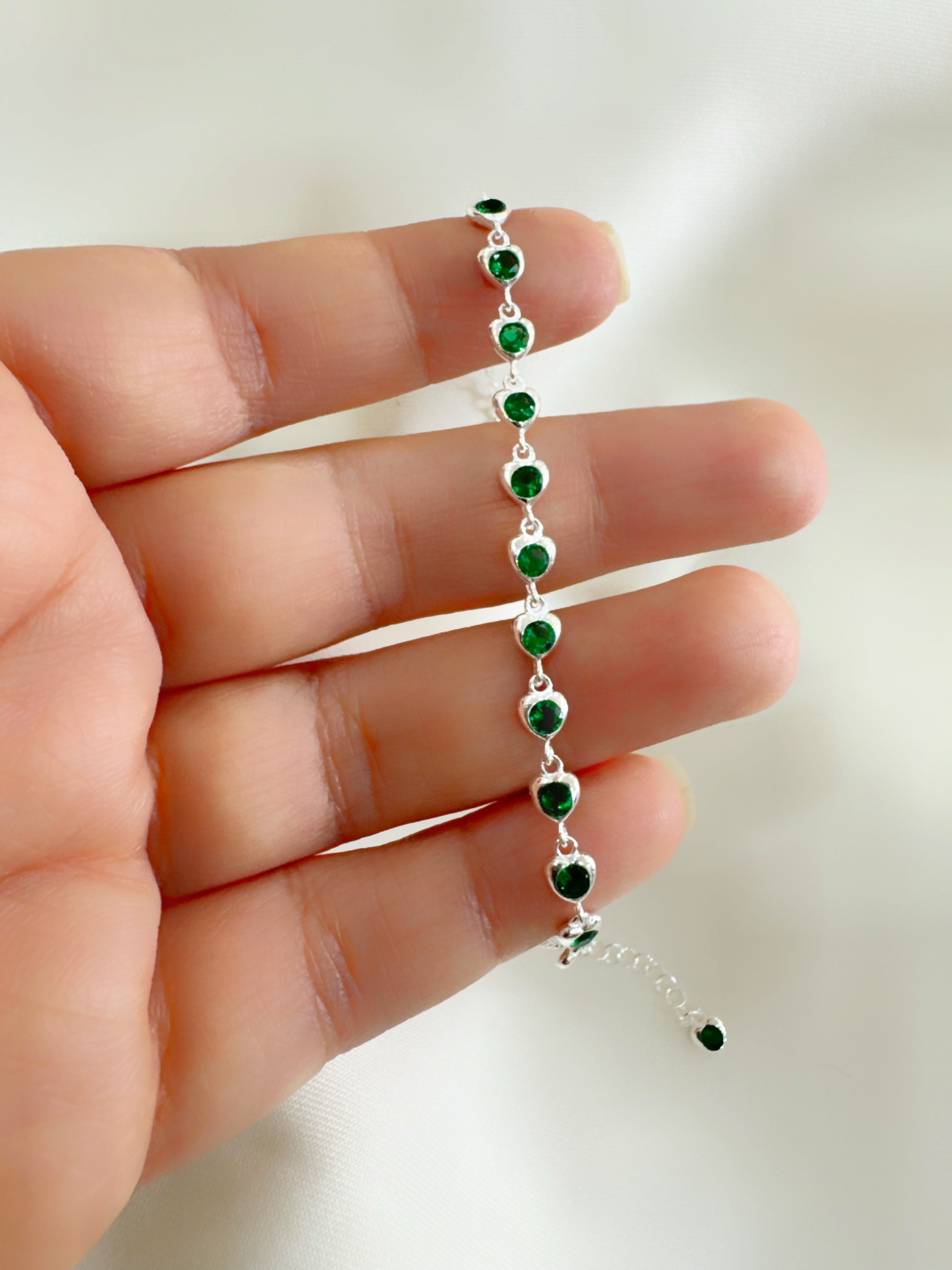 Eira Sitara – 92.5 Silver CZ Heartstones Line Minimalistic Bracelet