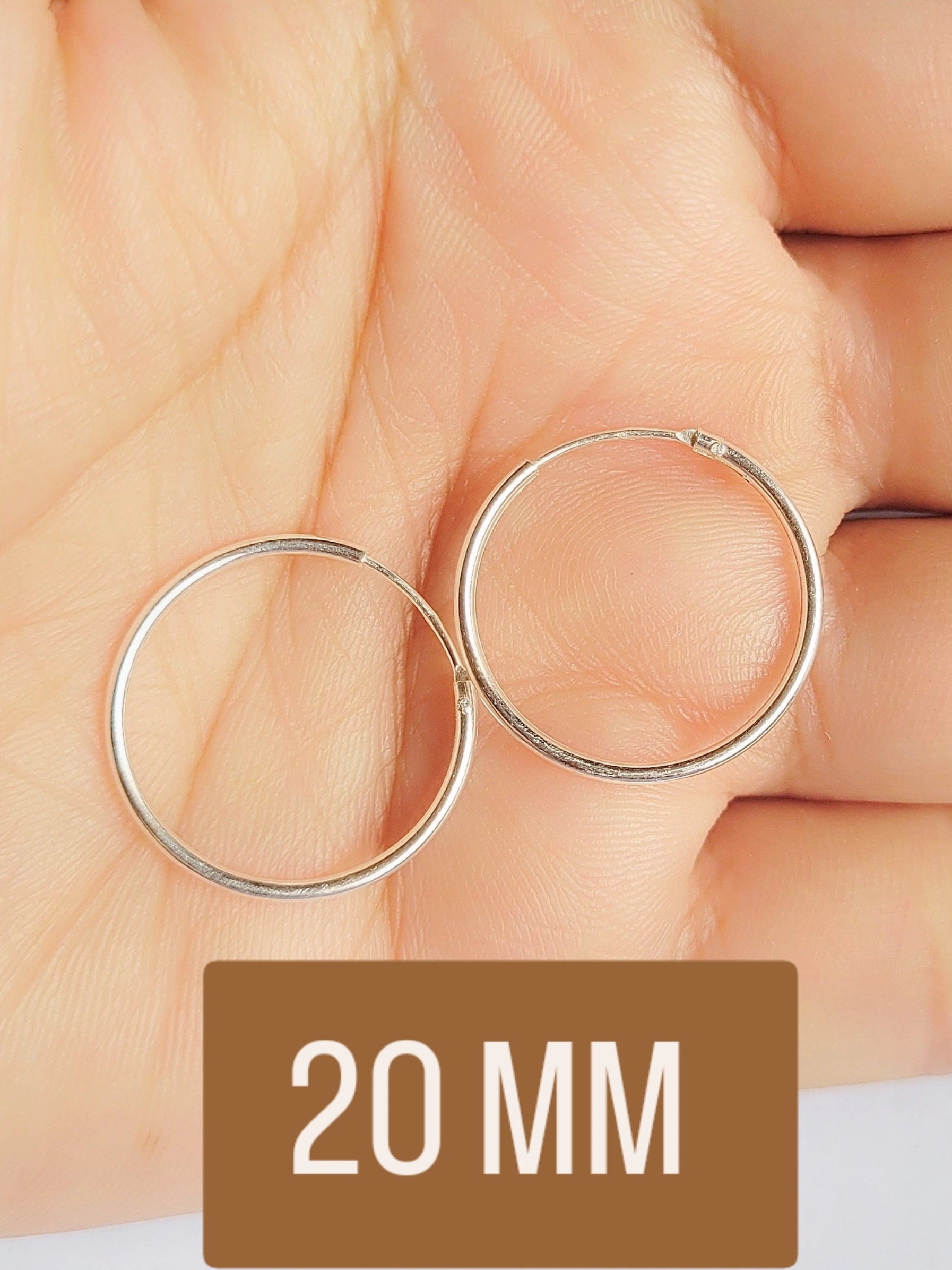 Silver Glow Bali (Set Of 4) Statement Hoop 92.5 Earrings