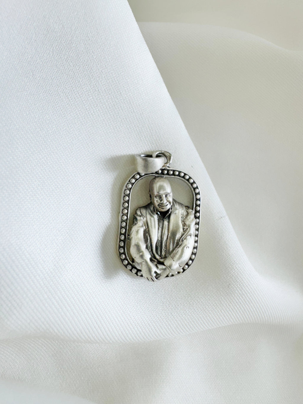 Guruji 92.5 Silver Handcrafted Oblong Pendant (With or Without Chain)