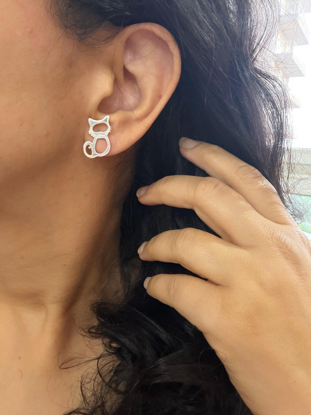 Meow Niyo - 925 Silver Handcrafted Cat Stud Earrings