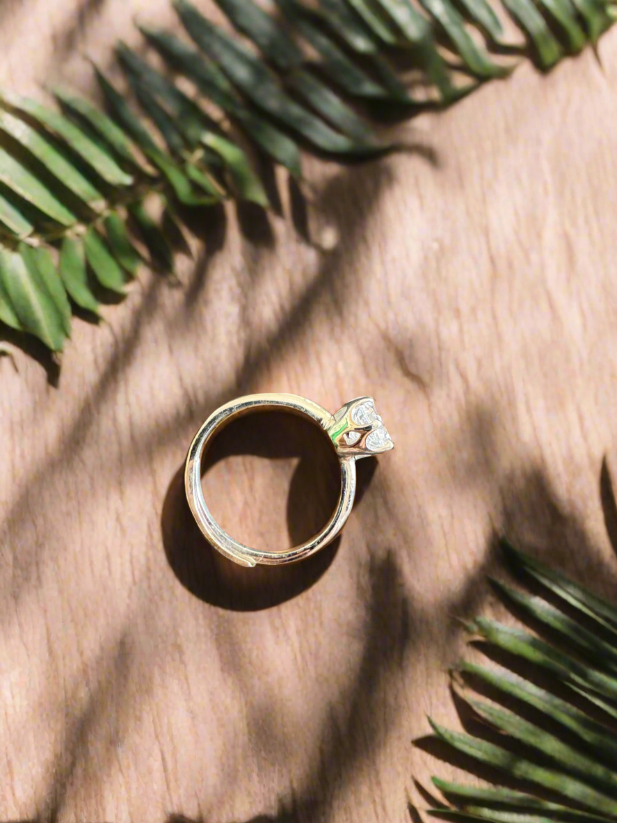 92.5 Silver Round Stone Ring (Adjustable Size)