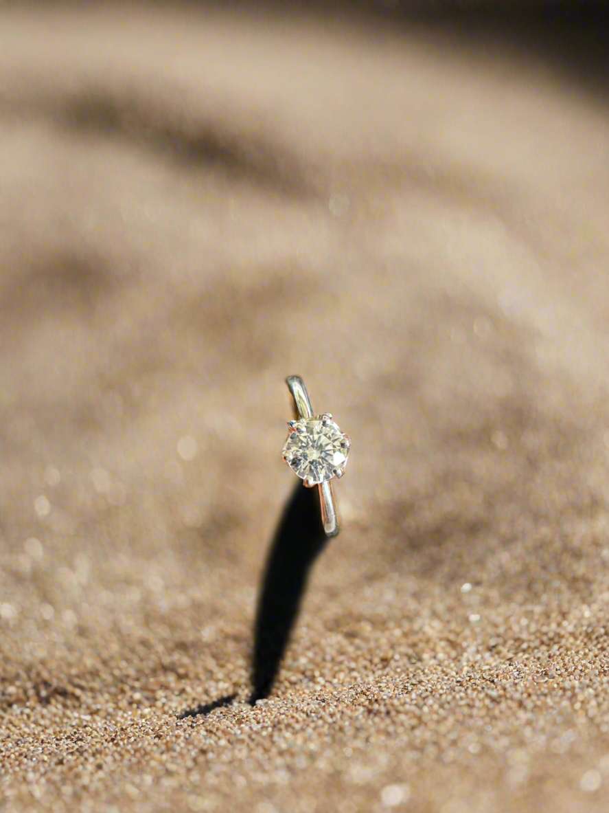92.5 Silver Round Stone Ring (Adjustable Size)