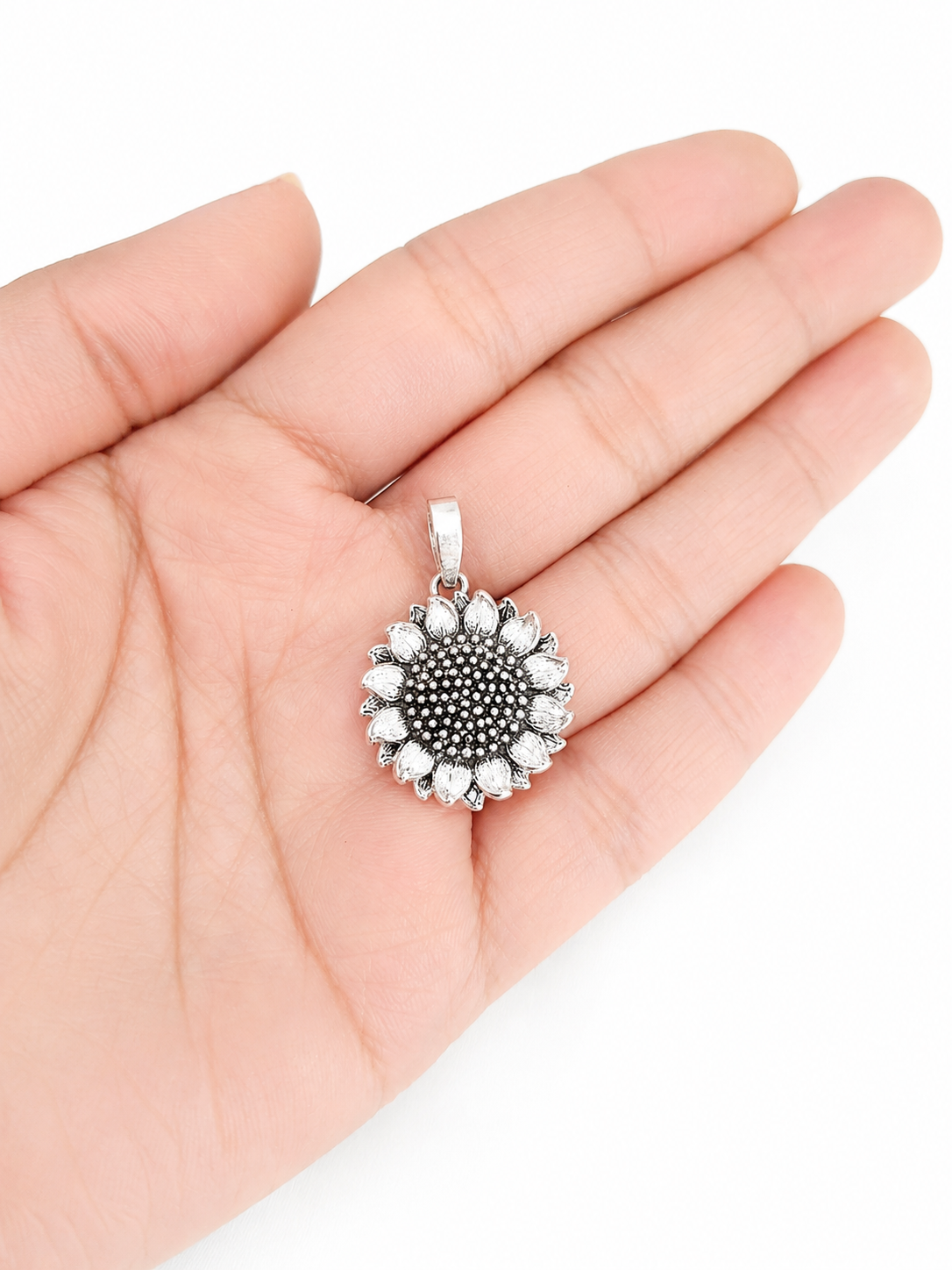 The Sunshine Sunflower 925 Silver Pendant (Without Chain)