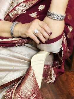 Kusum Sarin