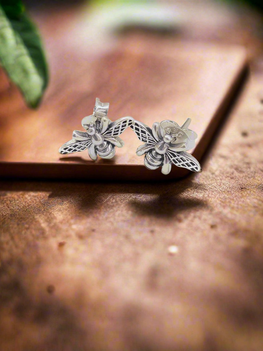 Buzzing Beauty Stud 92.5 Silver Earrings - Handcrafted