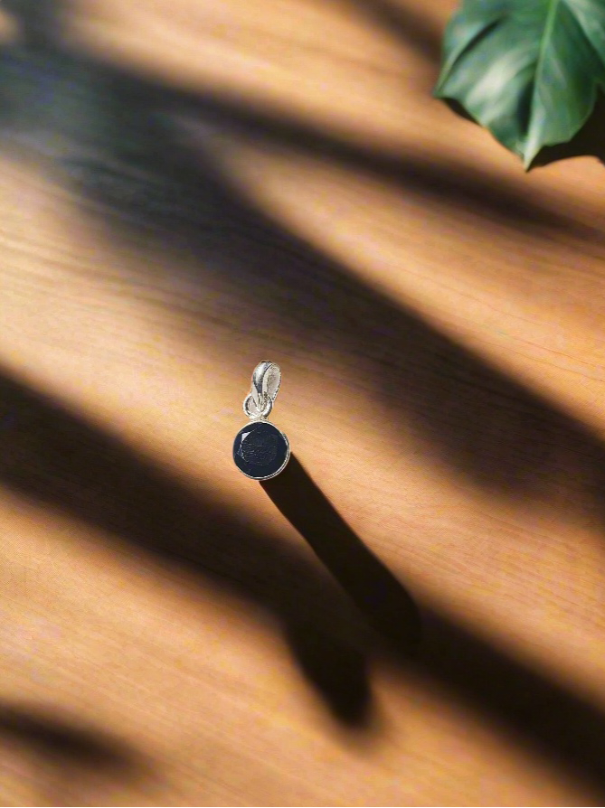 Highlight Glow 92.5 Silver Pendant (Without Chain)