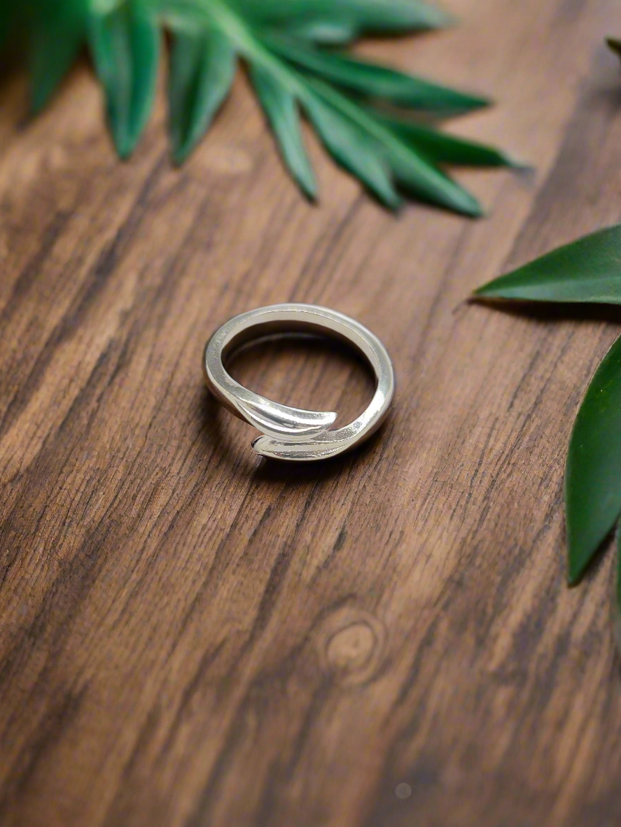 Leaf Whisper 92.5 Silver Handcrafted Ring