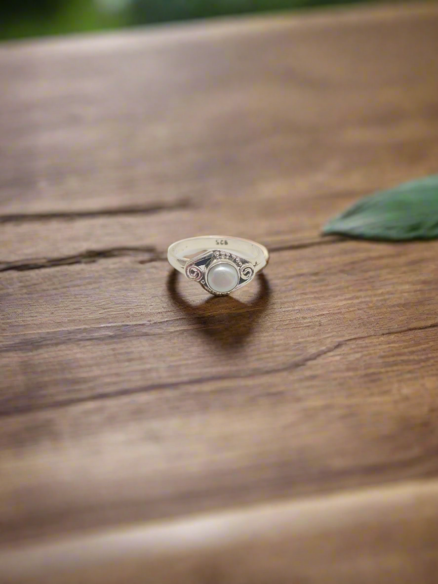 Moonlit Whisper 92.5 Silver Handcrafted Ring