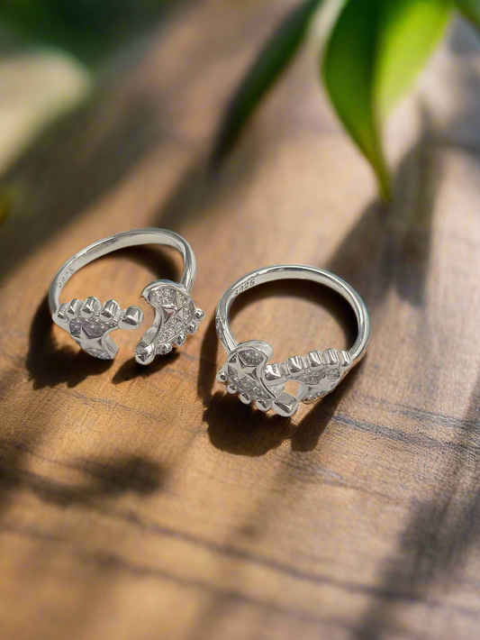 Divya Charan 92.5 Silver Toe Rings - Pair