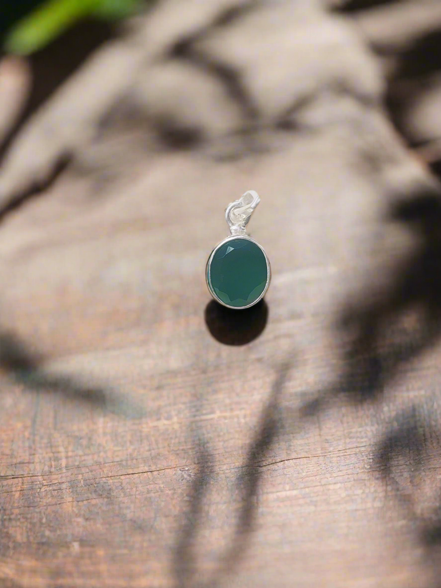 Emerald Essence 92.5 Silver Pendant (Without Chain)