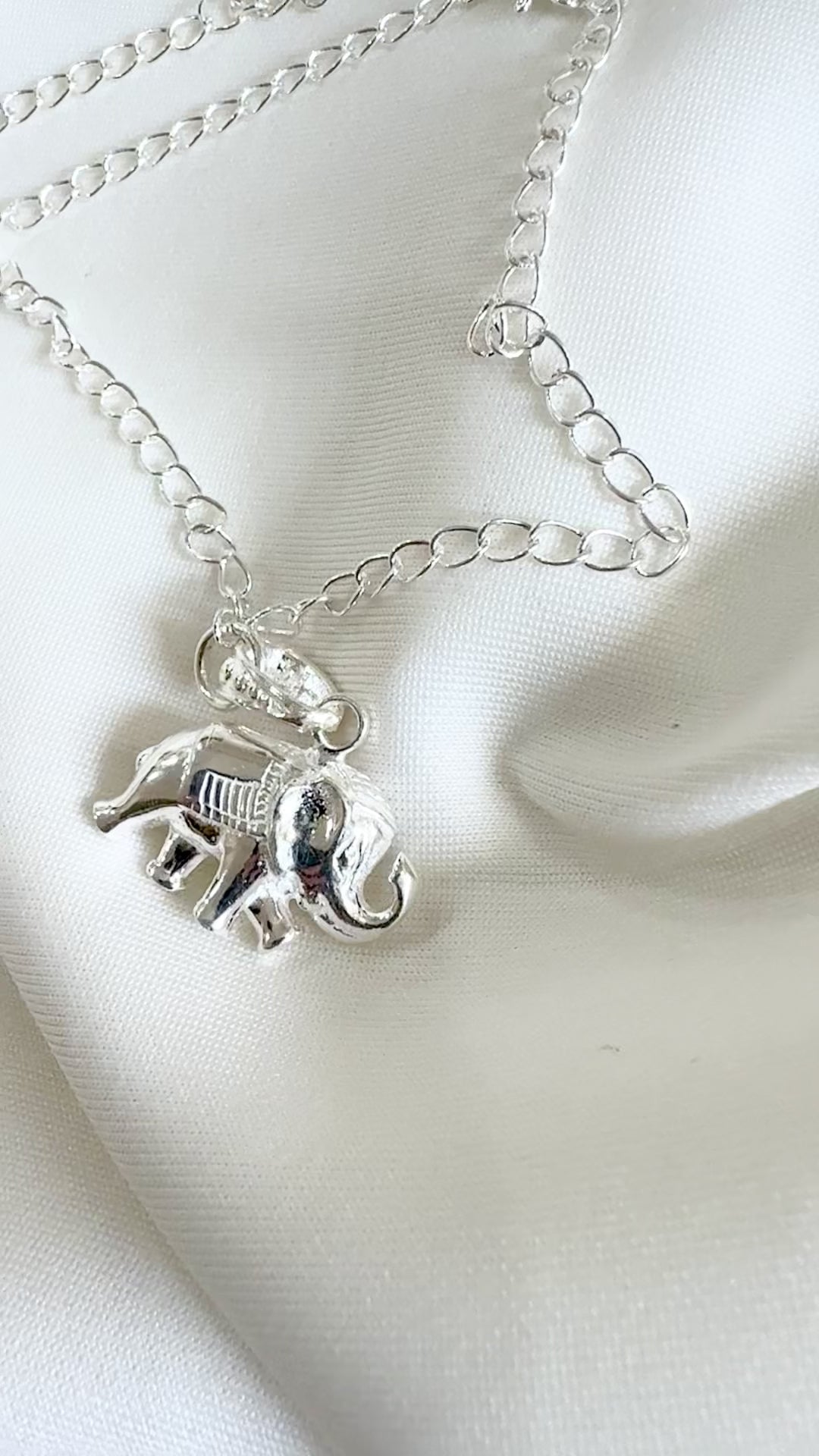 Happy Elephant Silver Rakhis for Bhai Bhabhi (Lumba) – 925 Handcrafted Silver