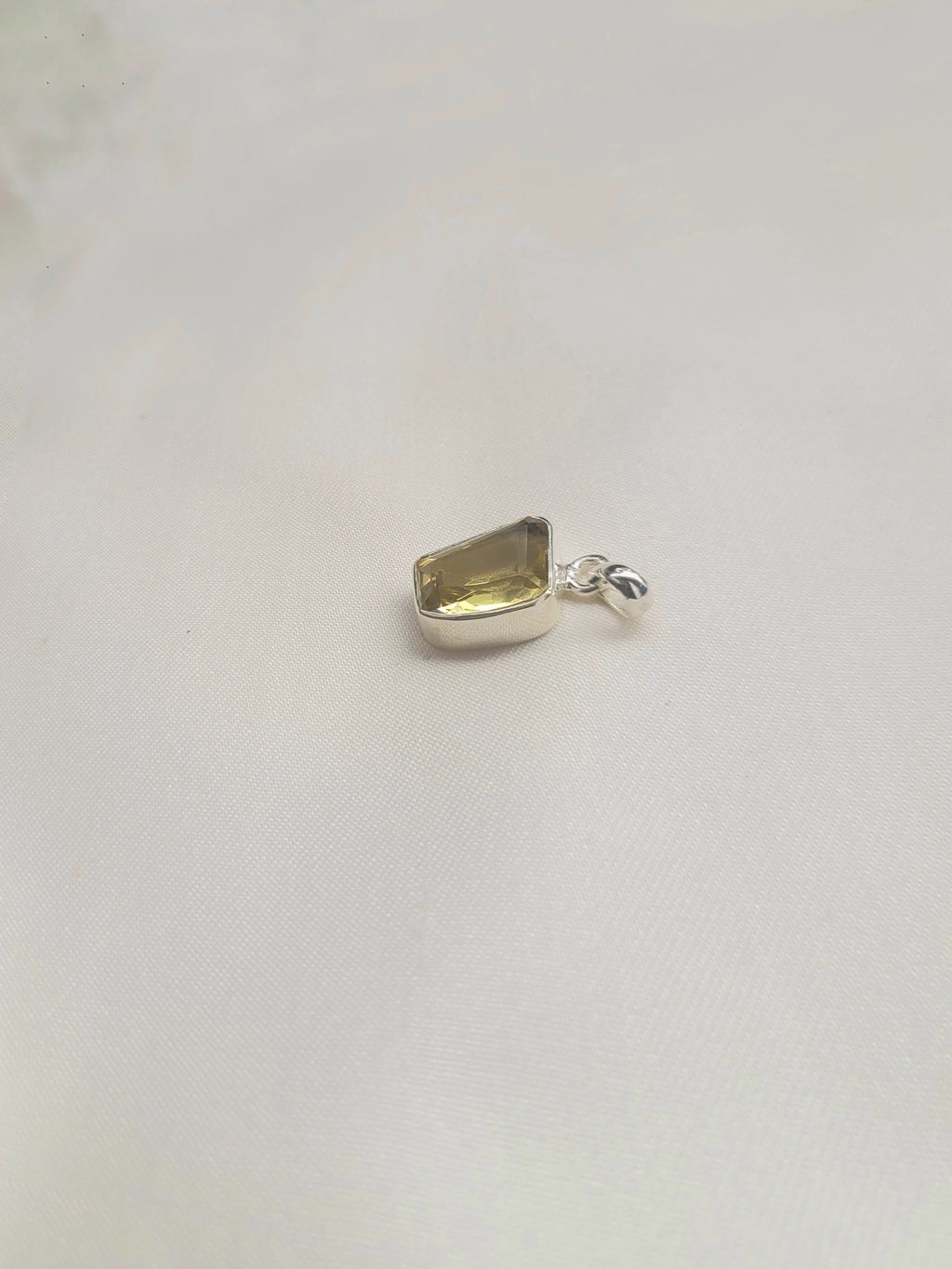 Green Onyx 92.5 Silver Pendant (Without Chain)