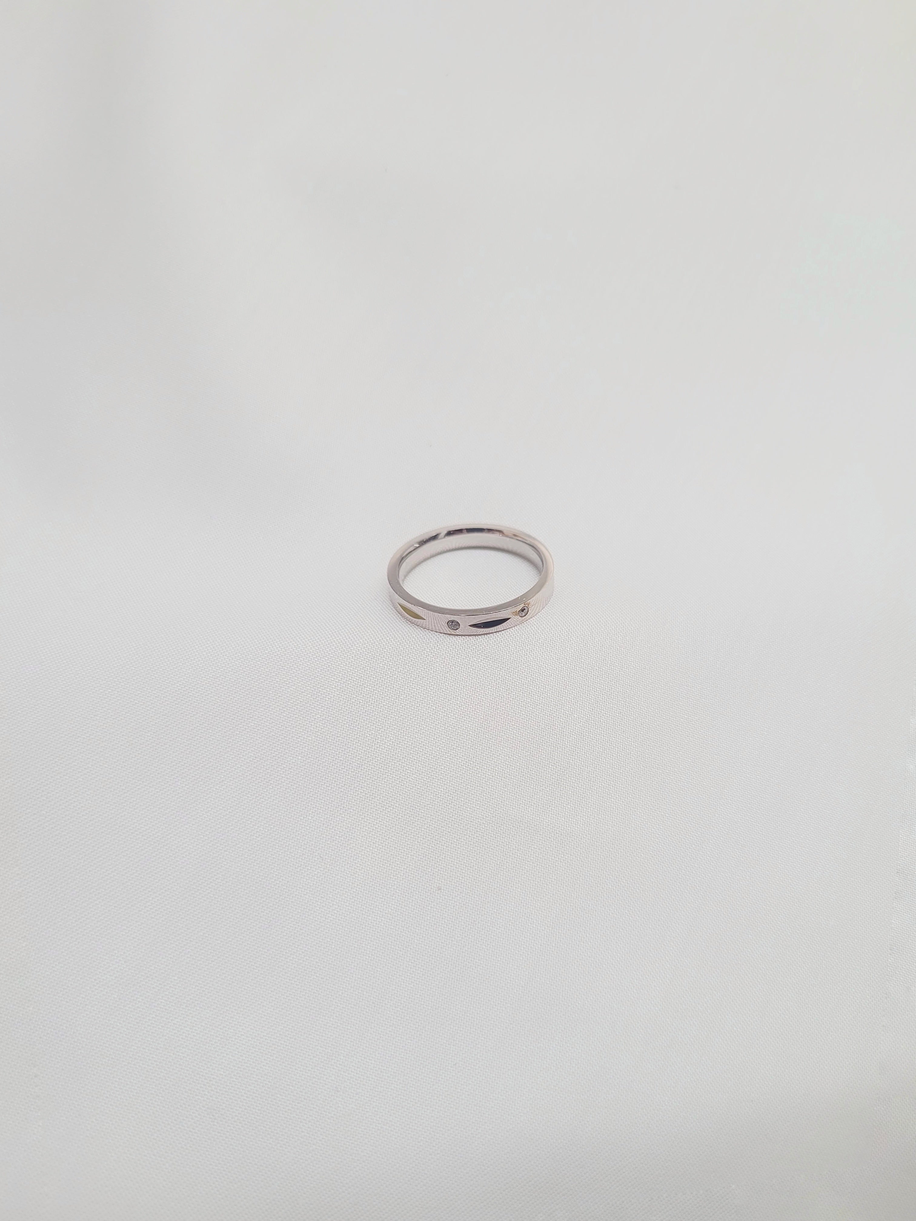 Leaf Line Glow Band 92.5 Silver Ring
