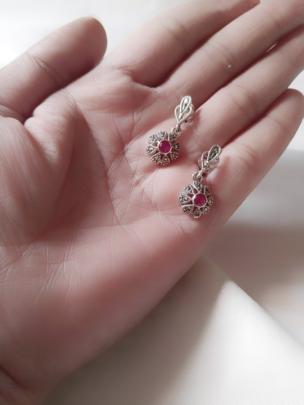 Noor 925 Silver Marcasite Stud Earrings