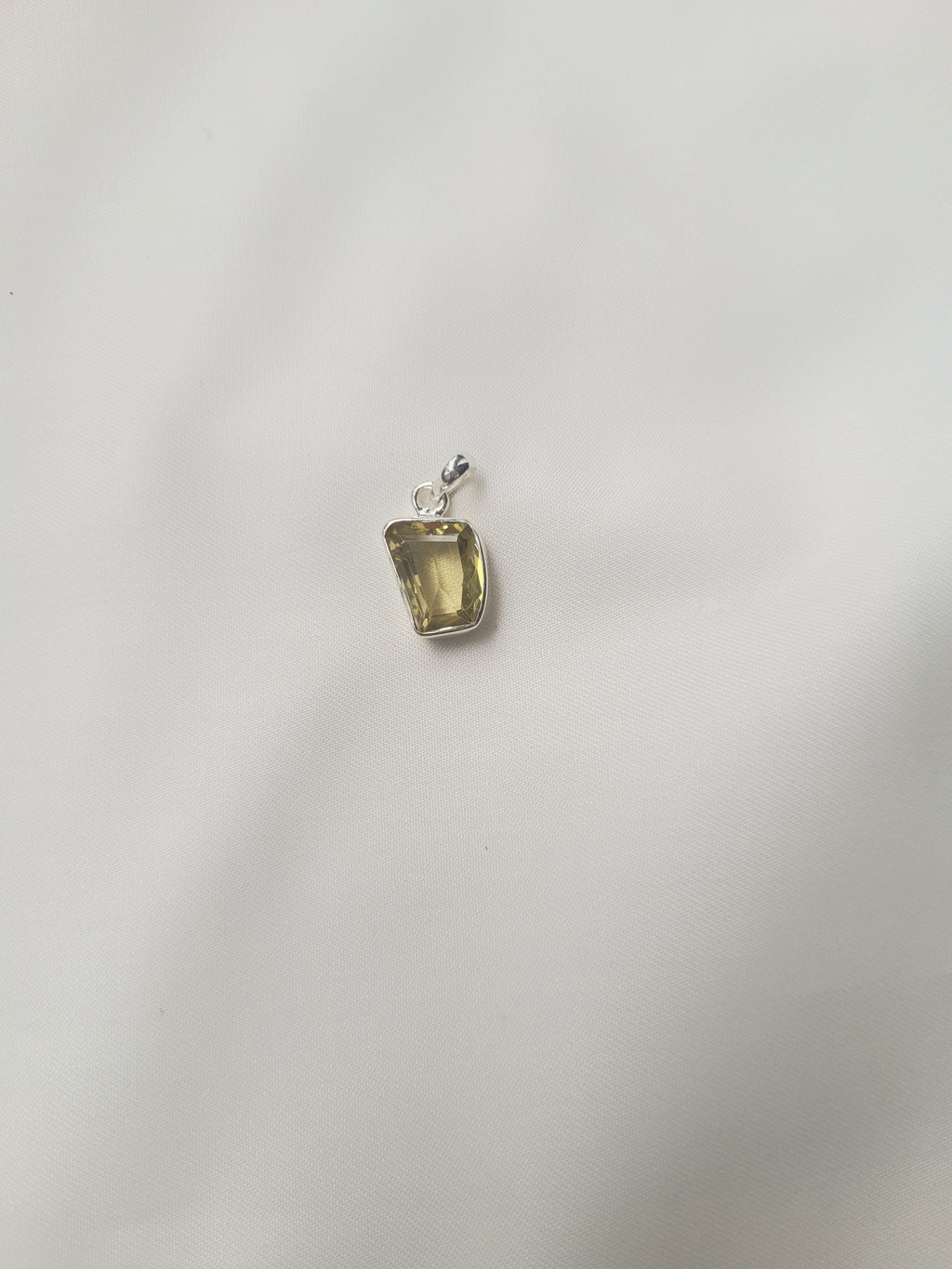Green Onyx 92.5 Silver Pendant (Without Chain)