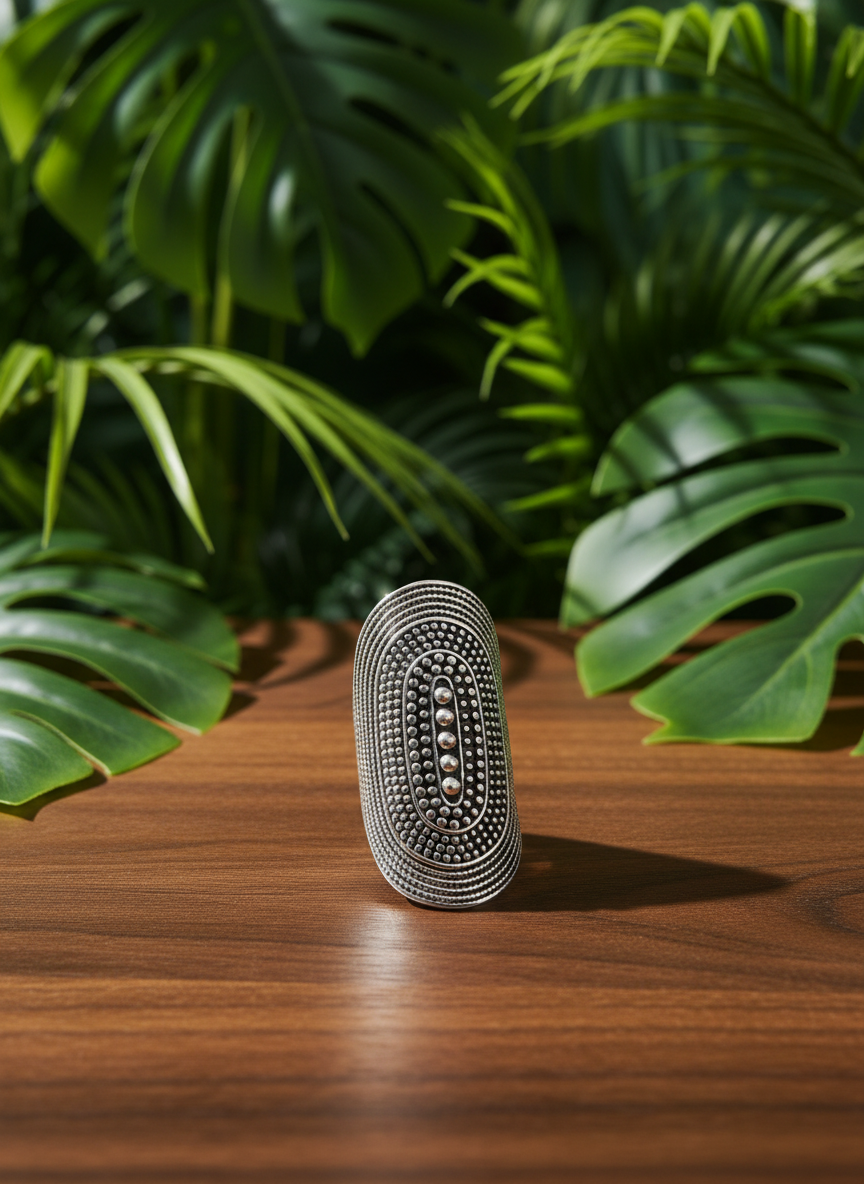 Rajvi Oval Traditional 92.5 Silver Ring