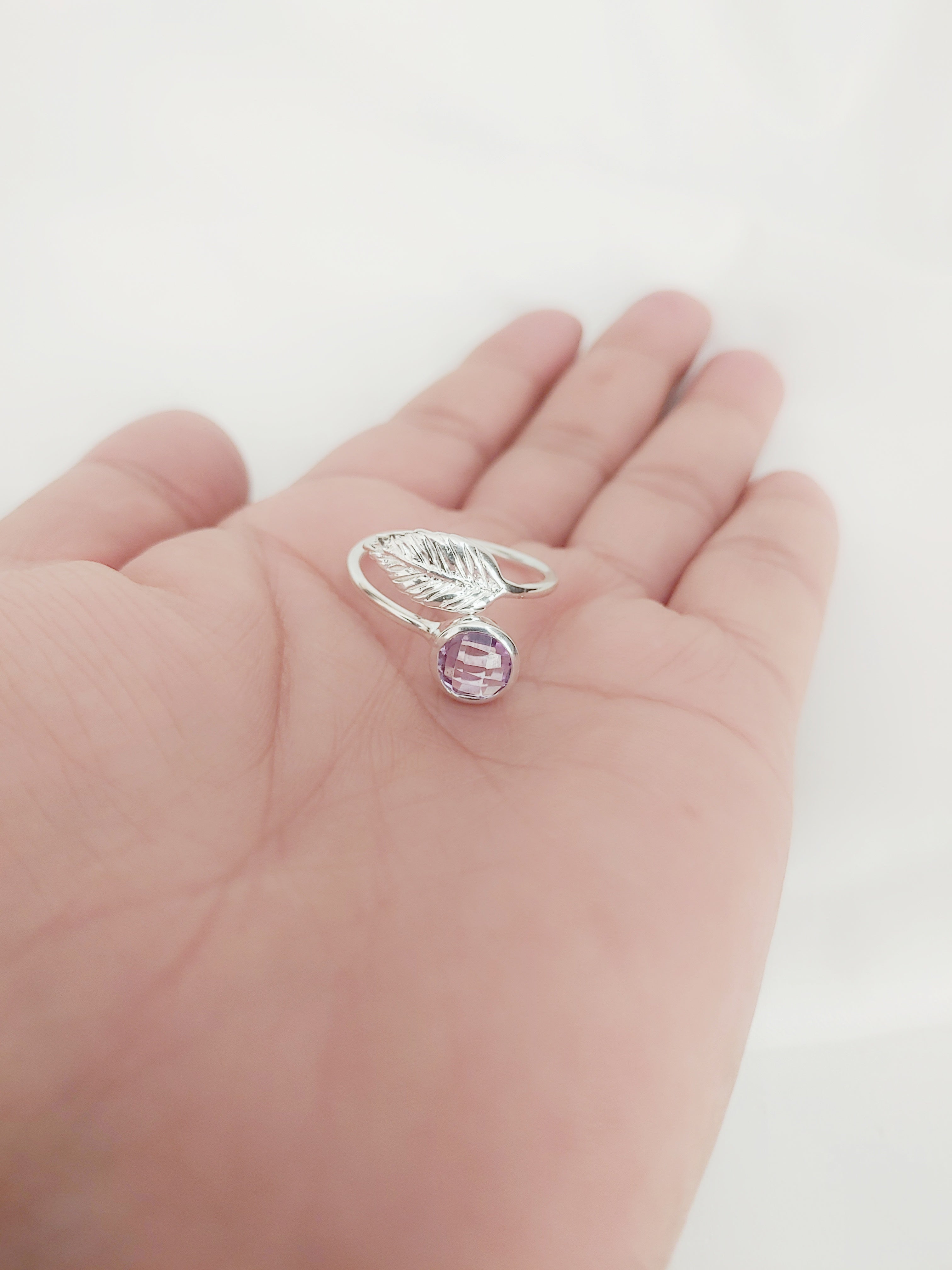 Ardhashakti Amethyst Stone Leafy 92.5 Silver Ring