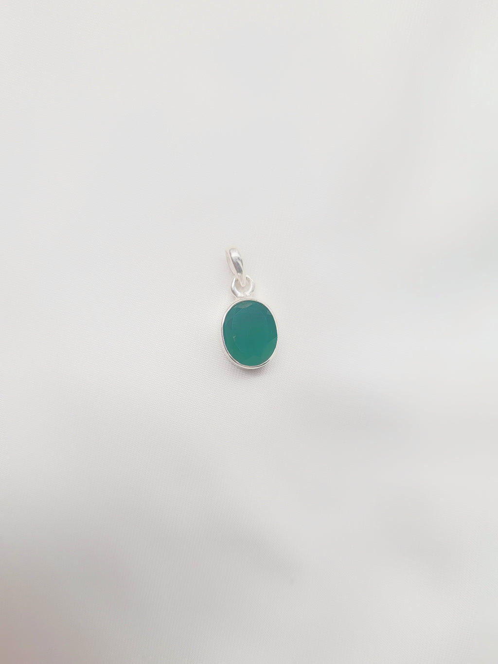 Emerald Essence 92.5 Silver Pendant (Without Chain)