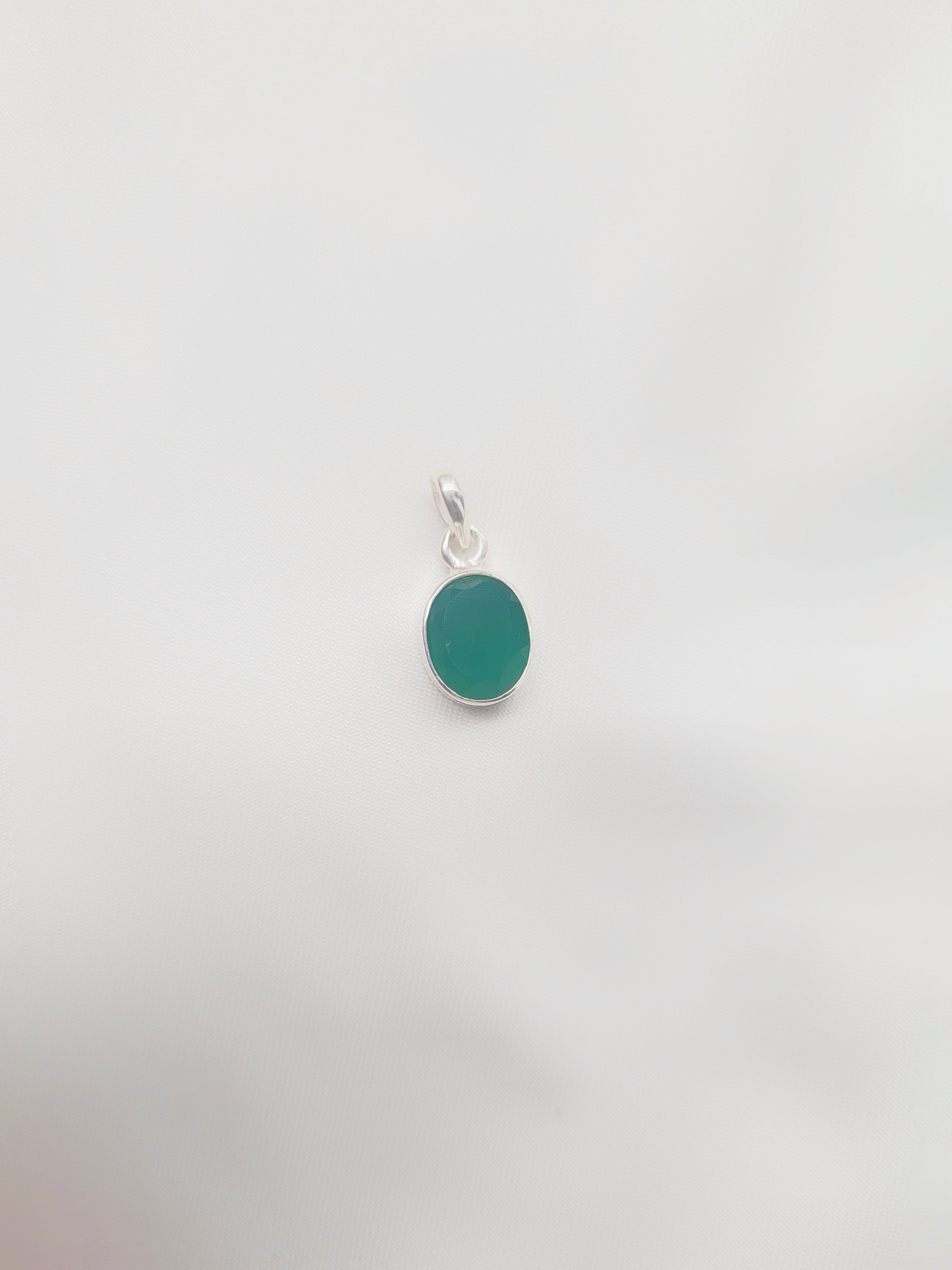 Emerald Essence 92.5 Silver Pendant (Without Chain)