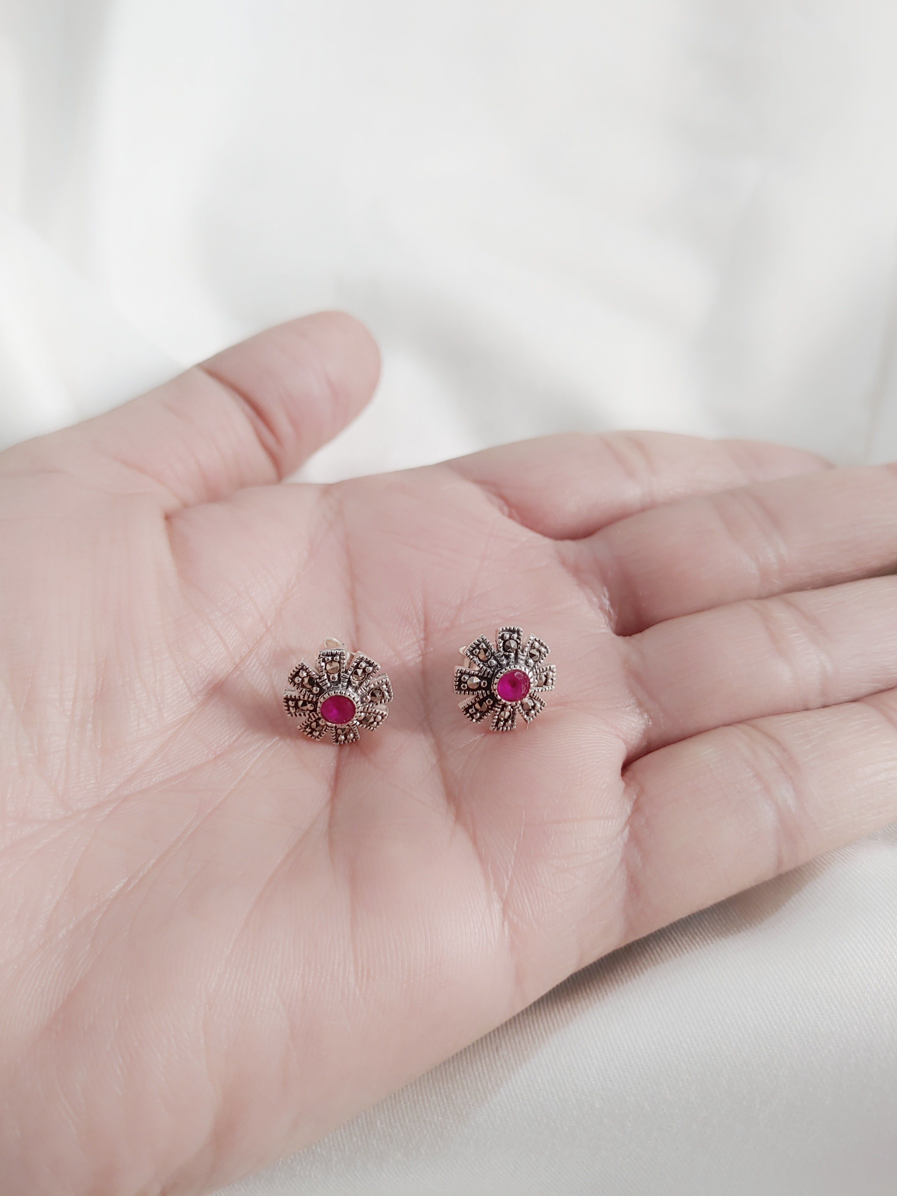 Kusumika 92.5 Silver Marcasite Stud Earrings