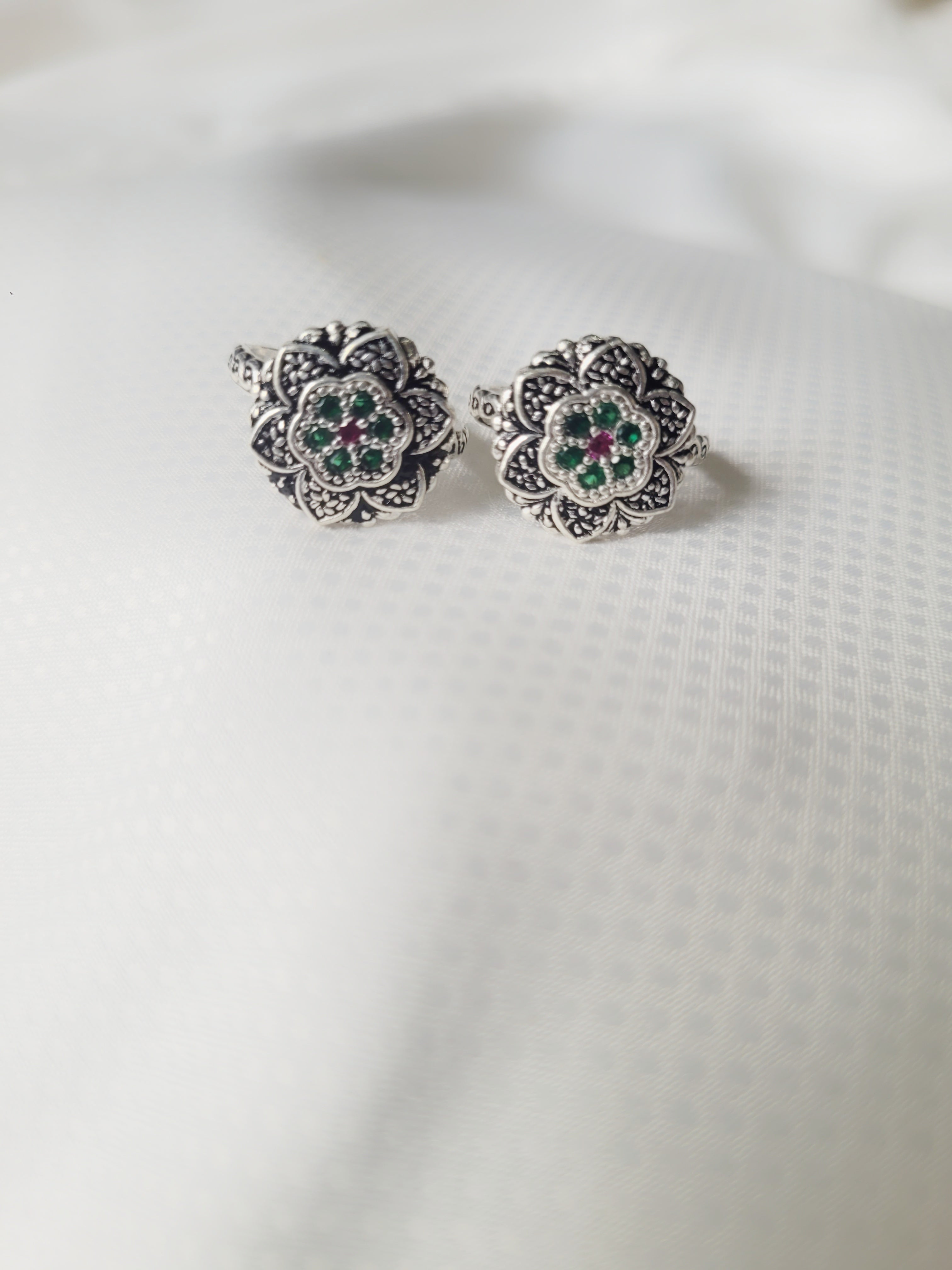 Floral Mandala Motif 92.5 Silver Toe Rings - Pair