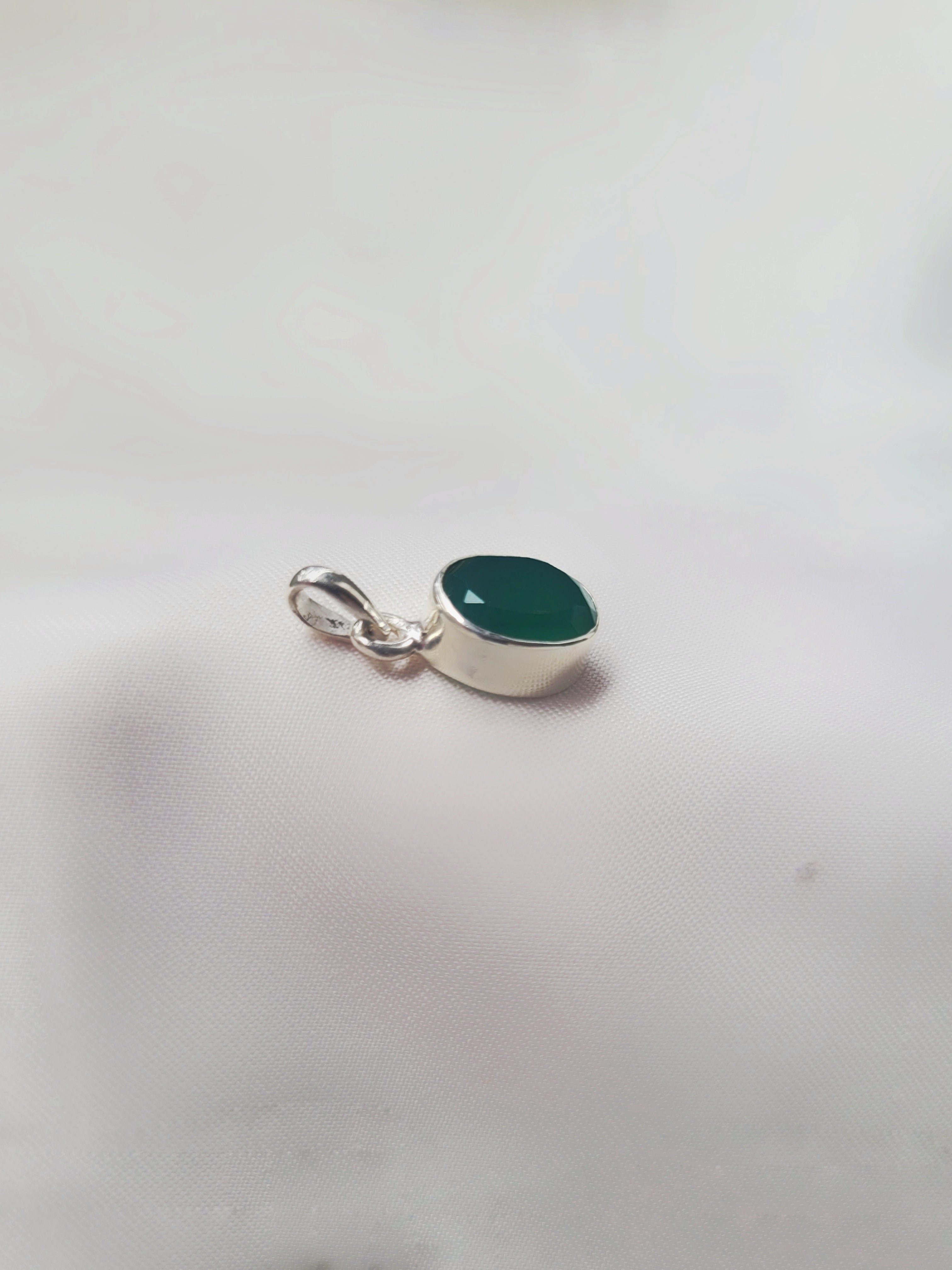 Emerald Essence 92.5 Silver Pendant (Without Chain)