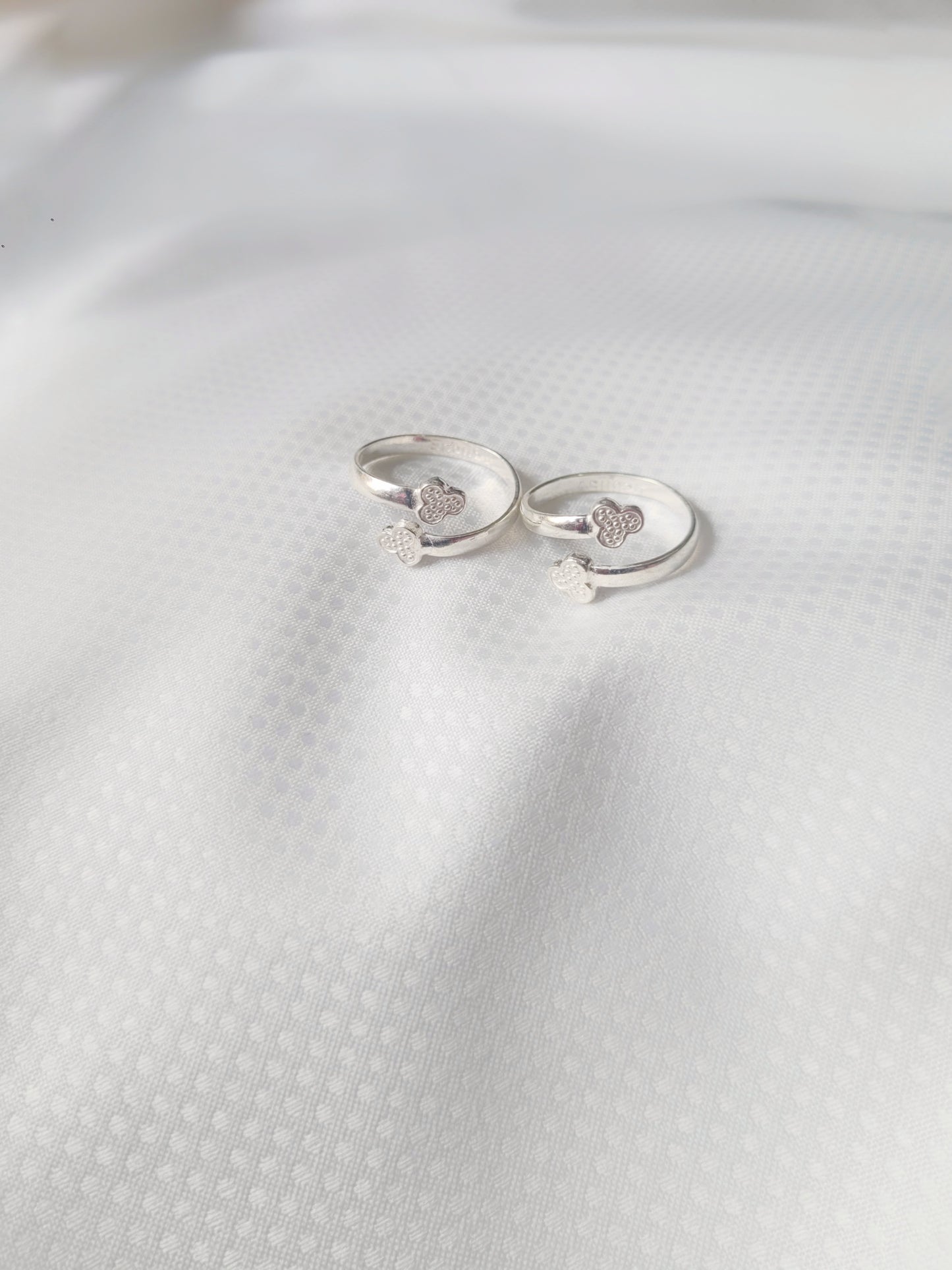 Twin Flowery Duo 92.5 Silver Toe Rings - Pair