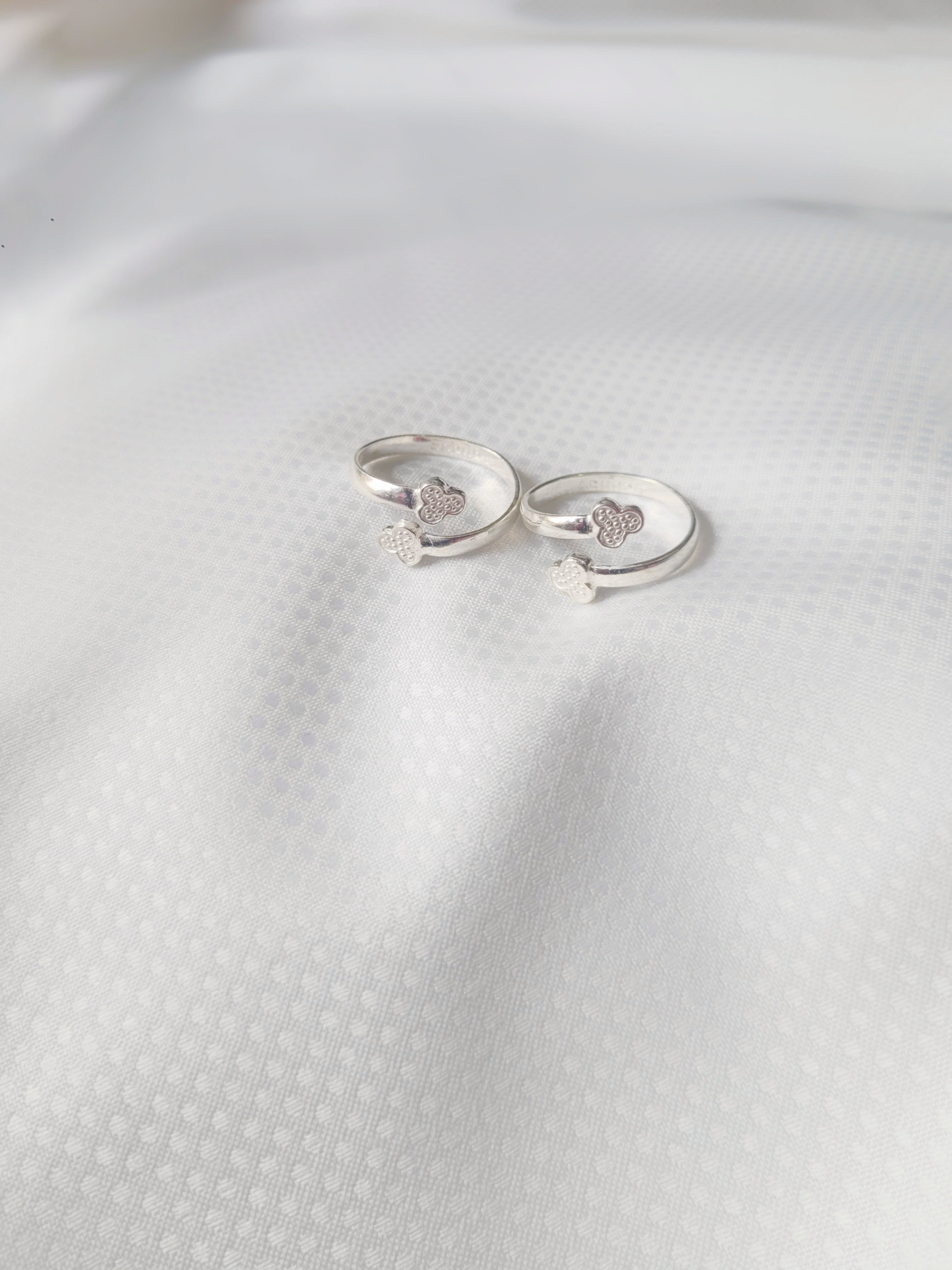 Twin Flowery Duo 92.5 Silver Toe Rings - Pair