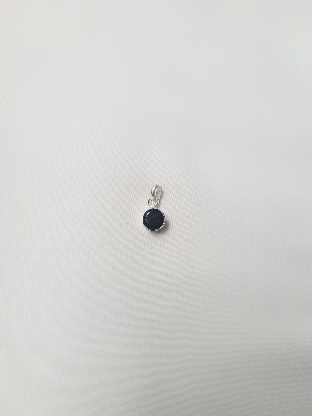 Highlight Glow 92.5 Silver Pendant (Without Chain)