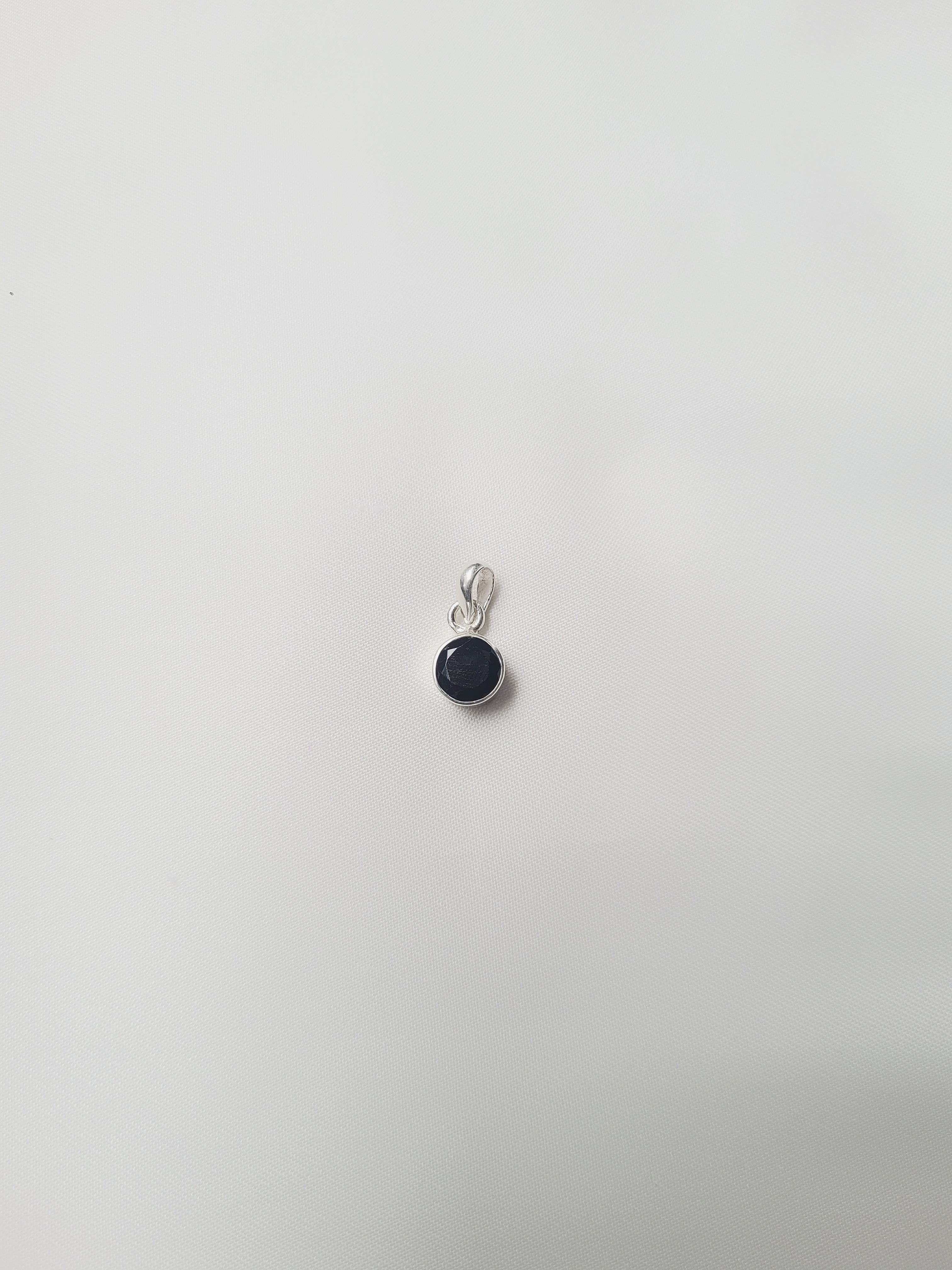 Highlight Glow 92.5 Silver Pendant (Without Chain)