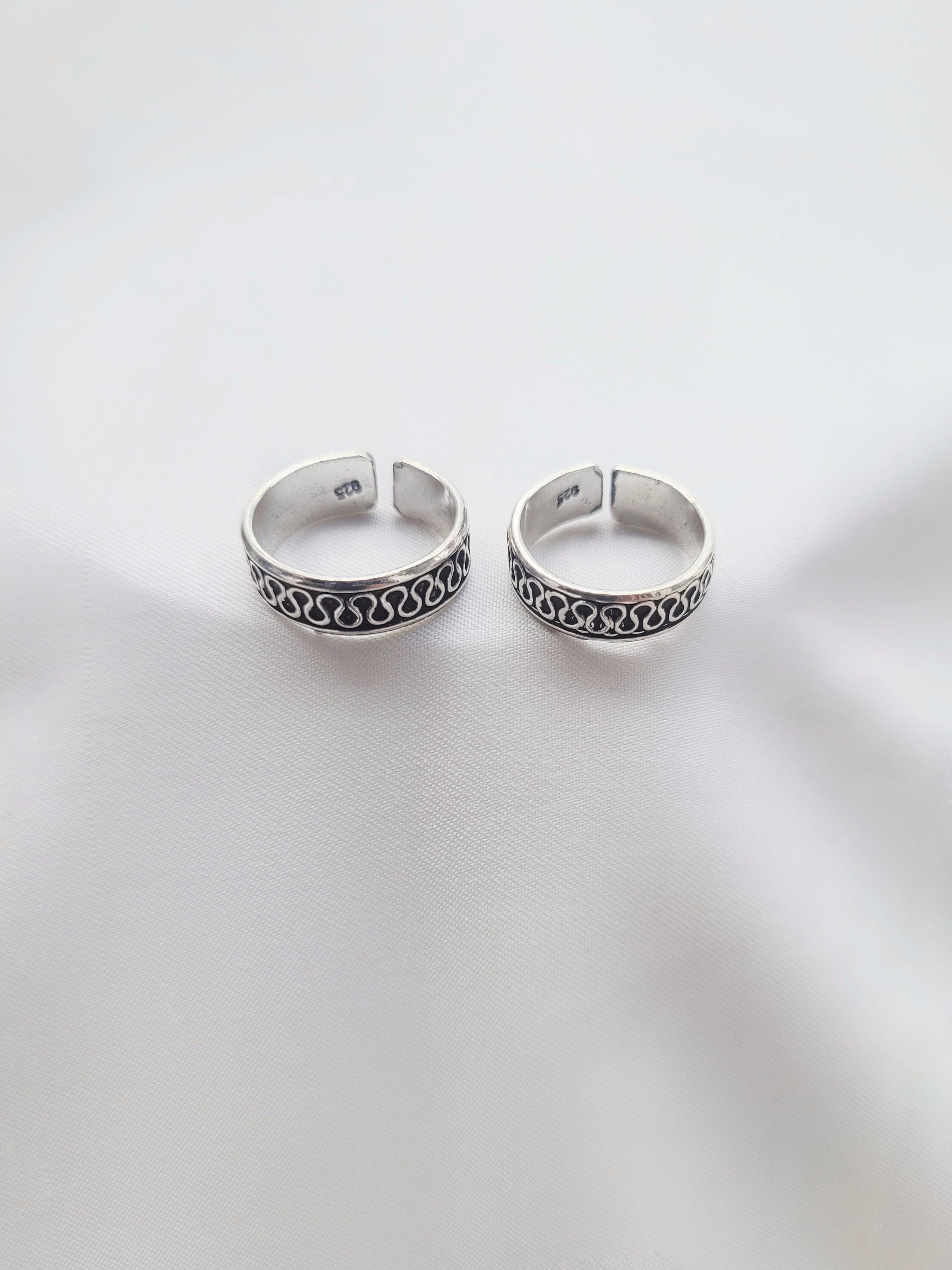 Royal Wavy Toe Rings 92.5 Silver - Pair