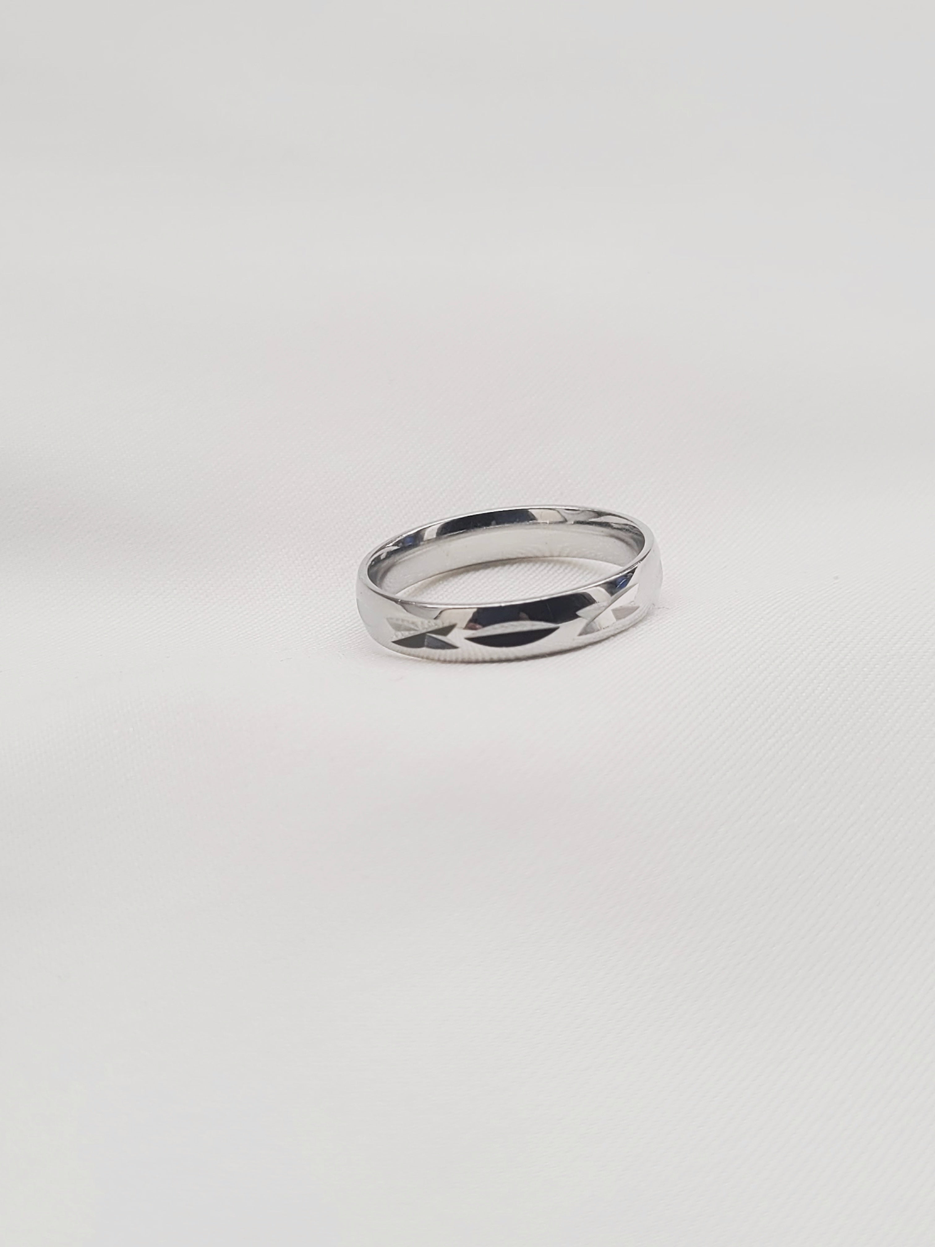 Mystic Line Band 92.5 Silver Men's Ring