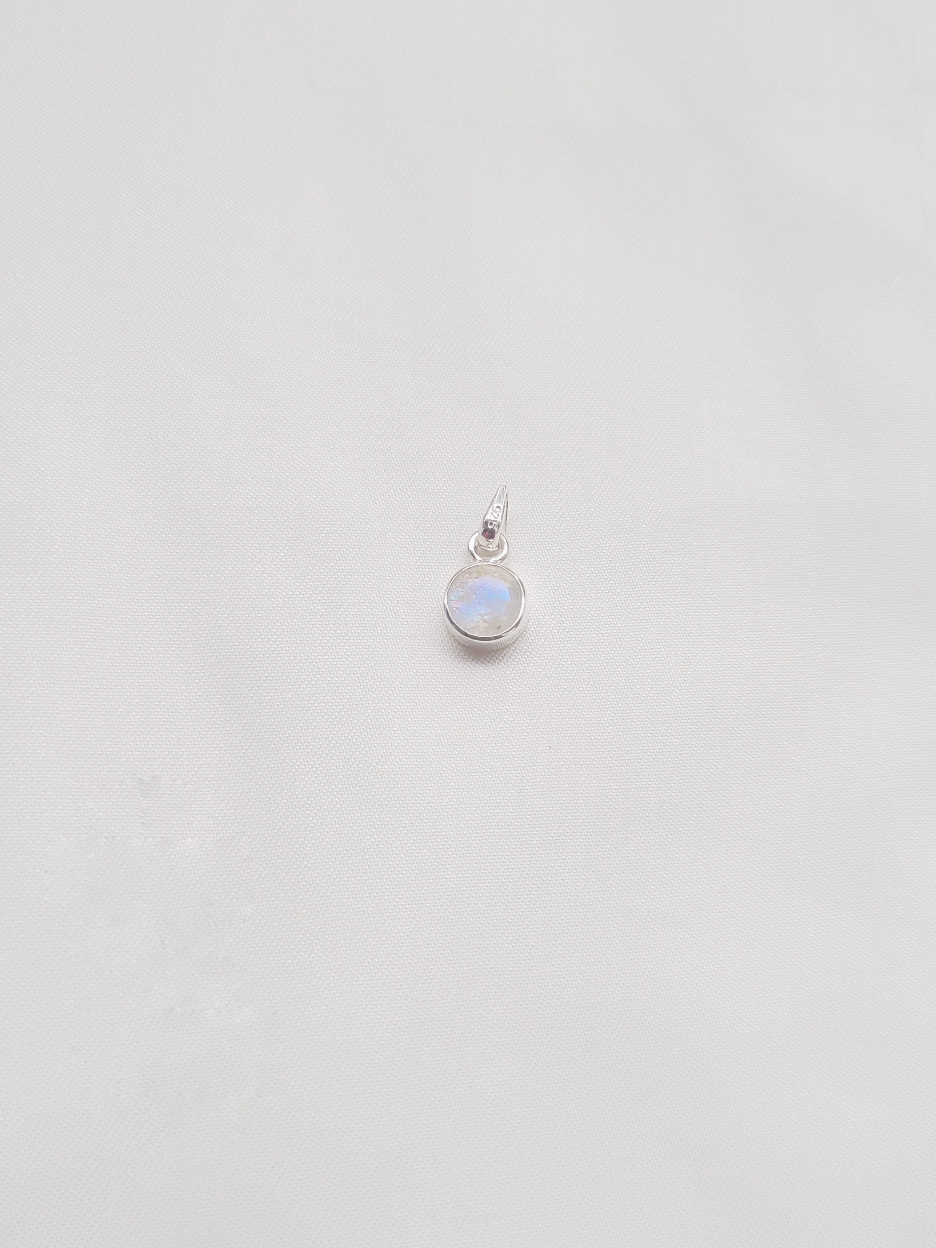 Rainbow Glow 92.5 Silver Pendant (Without Chain)