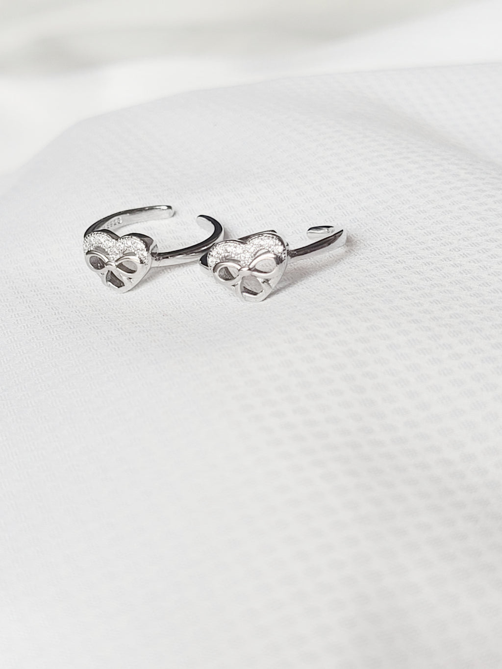 Elegant Heart Duo 92.5 Silver Toe Rings - Pair