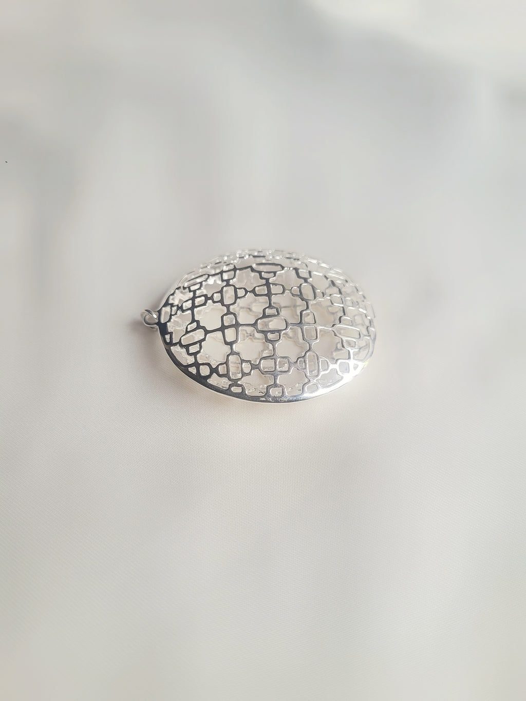 Grid Pattern 92.5 Silver Pendant (Without Chain) - Handcrafted