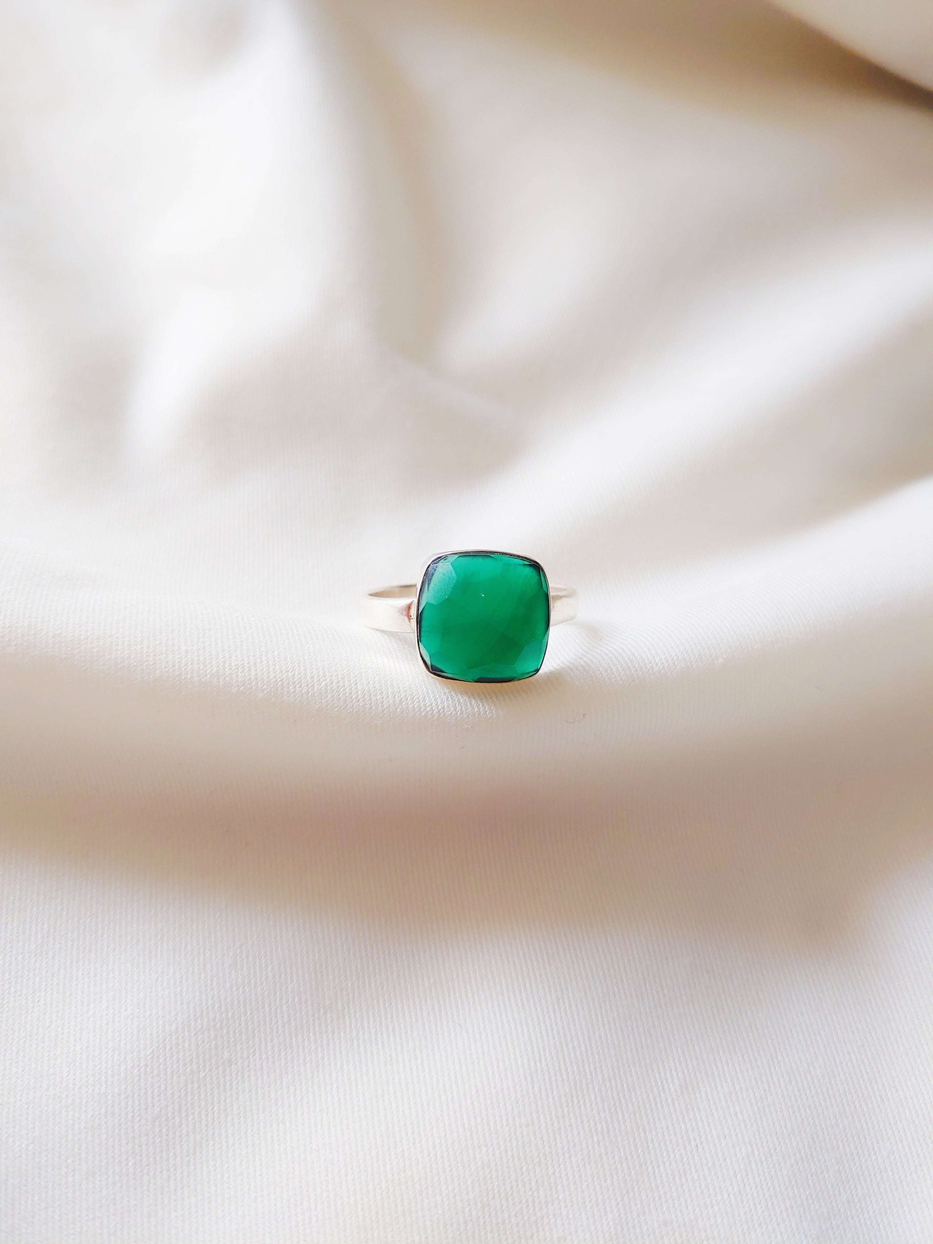Harit Green Onyx Cushion Cut Stone 92.5 Silver Adjustable Ring