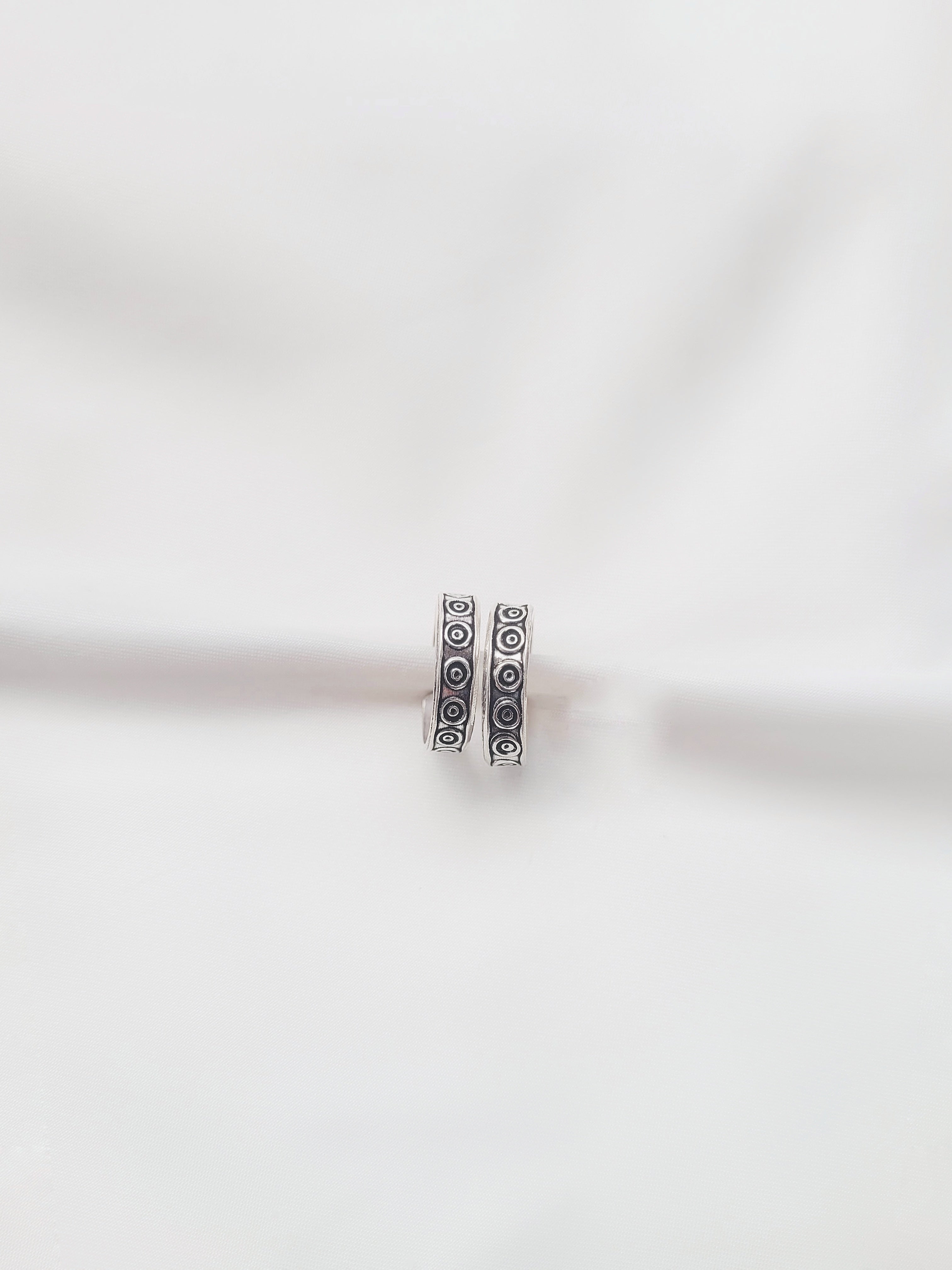 Royal Eye Toe Rings 92.5 Silver - Pair