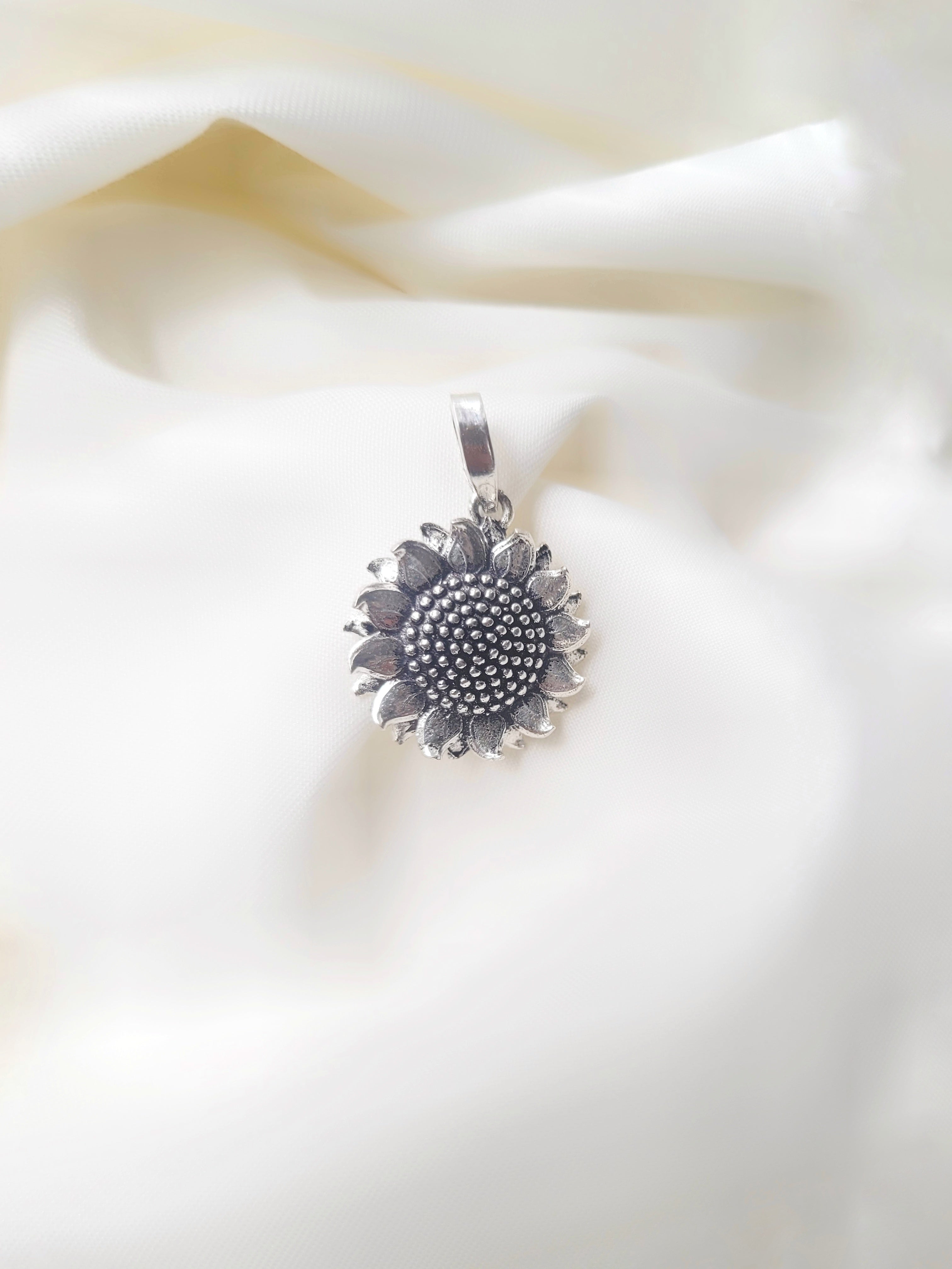 The Sunshine Sunbloom 92.5 Silver Pendant (Without Chain)