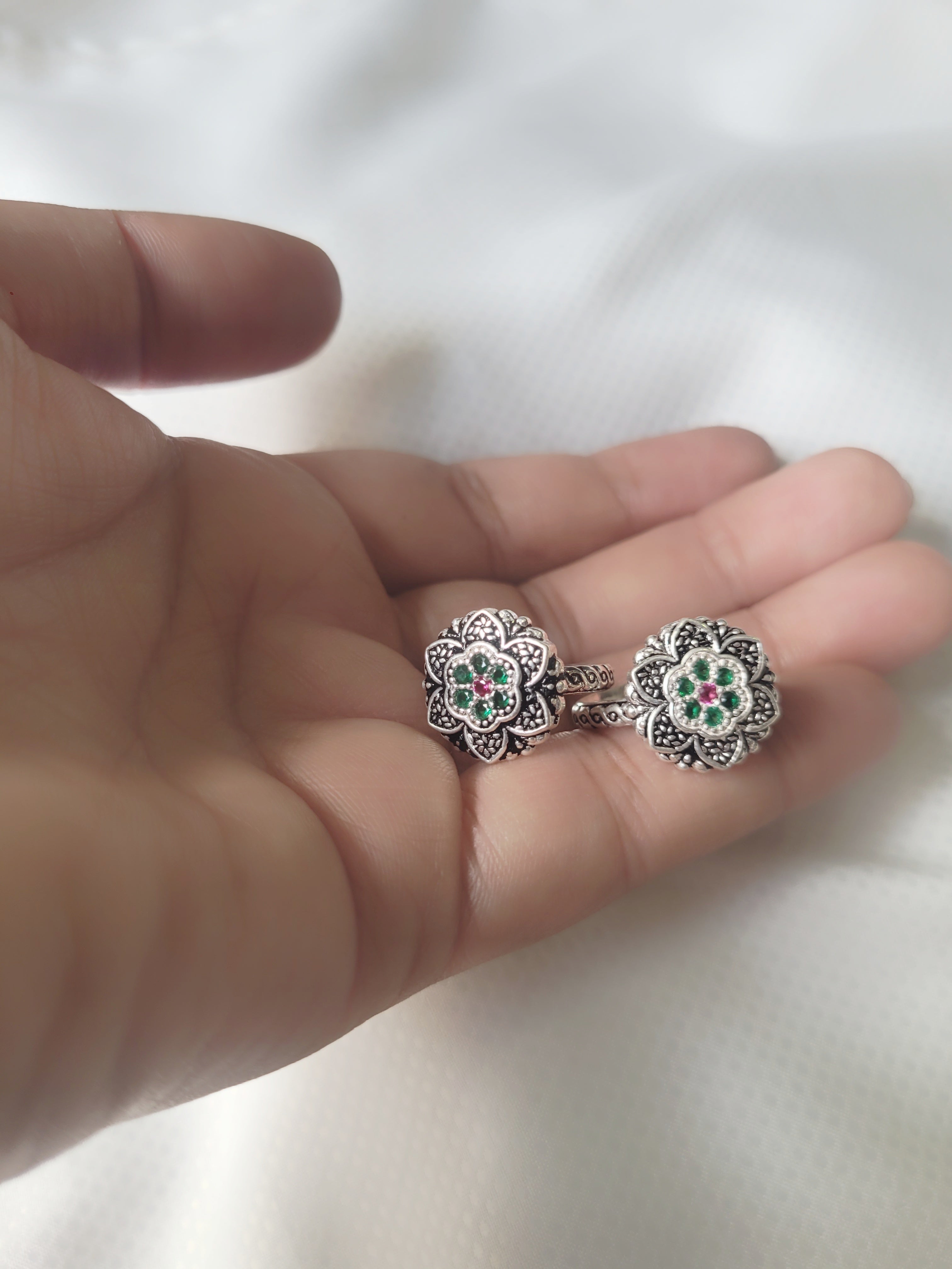 Floral Mandala Motif 92.5 Silver Toe Rings - Pair